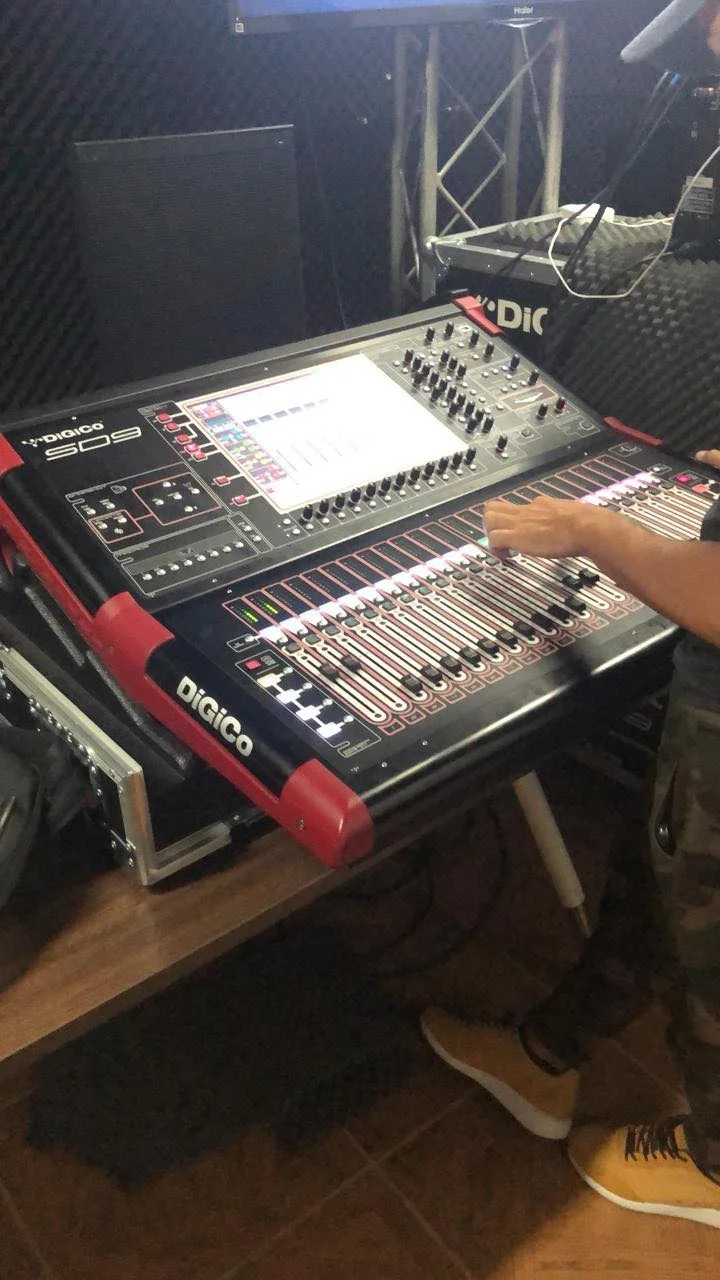 Efter att ha sett ett DiGiCo SD9 på Blocket beslöt sig Magnus för att försöka sälja det utanför landet. Och efter bara två veckor fick det en ny ägare i Dominikanska republiken. Foto: Juan Guerra
