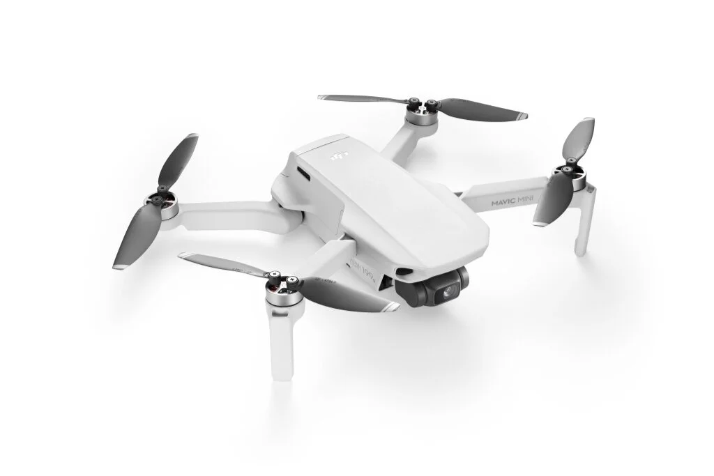 En lättare DJI Mavic-drönare
