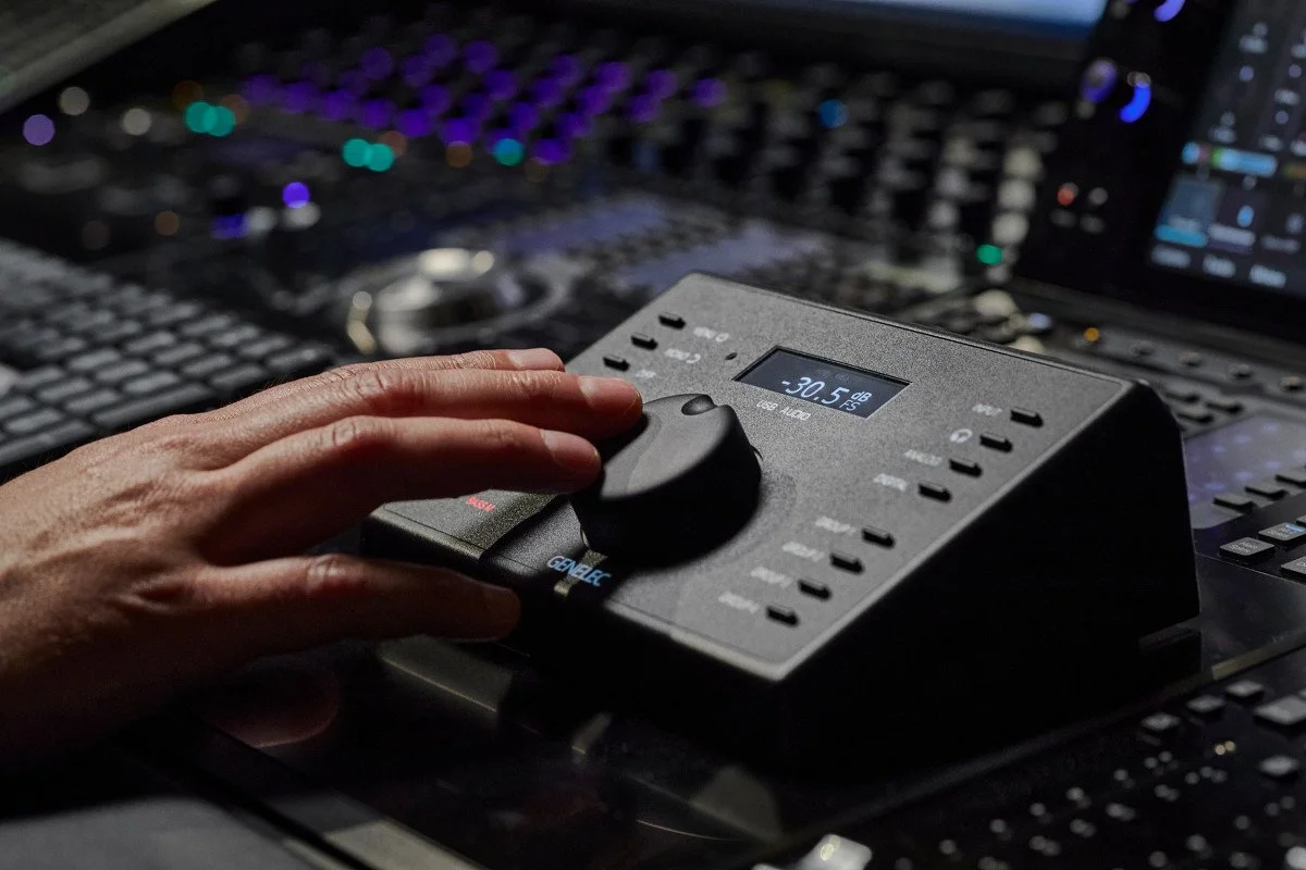 UNIO och 9320A från Genelec