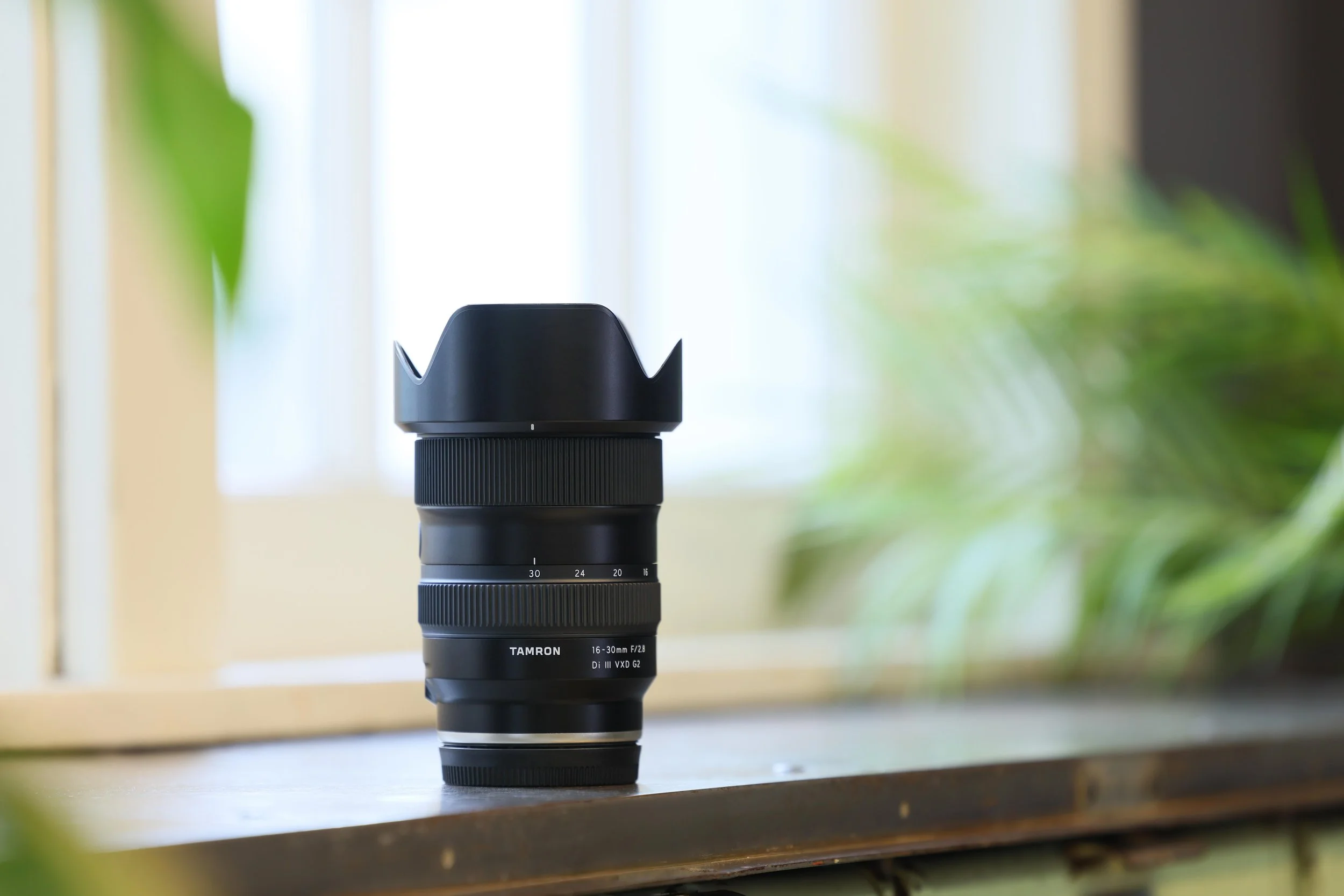 Vidvinkelzoom från Tamron