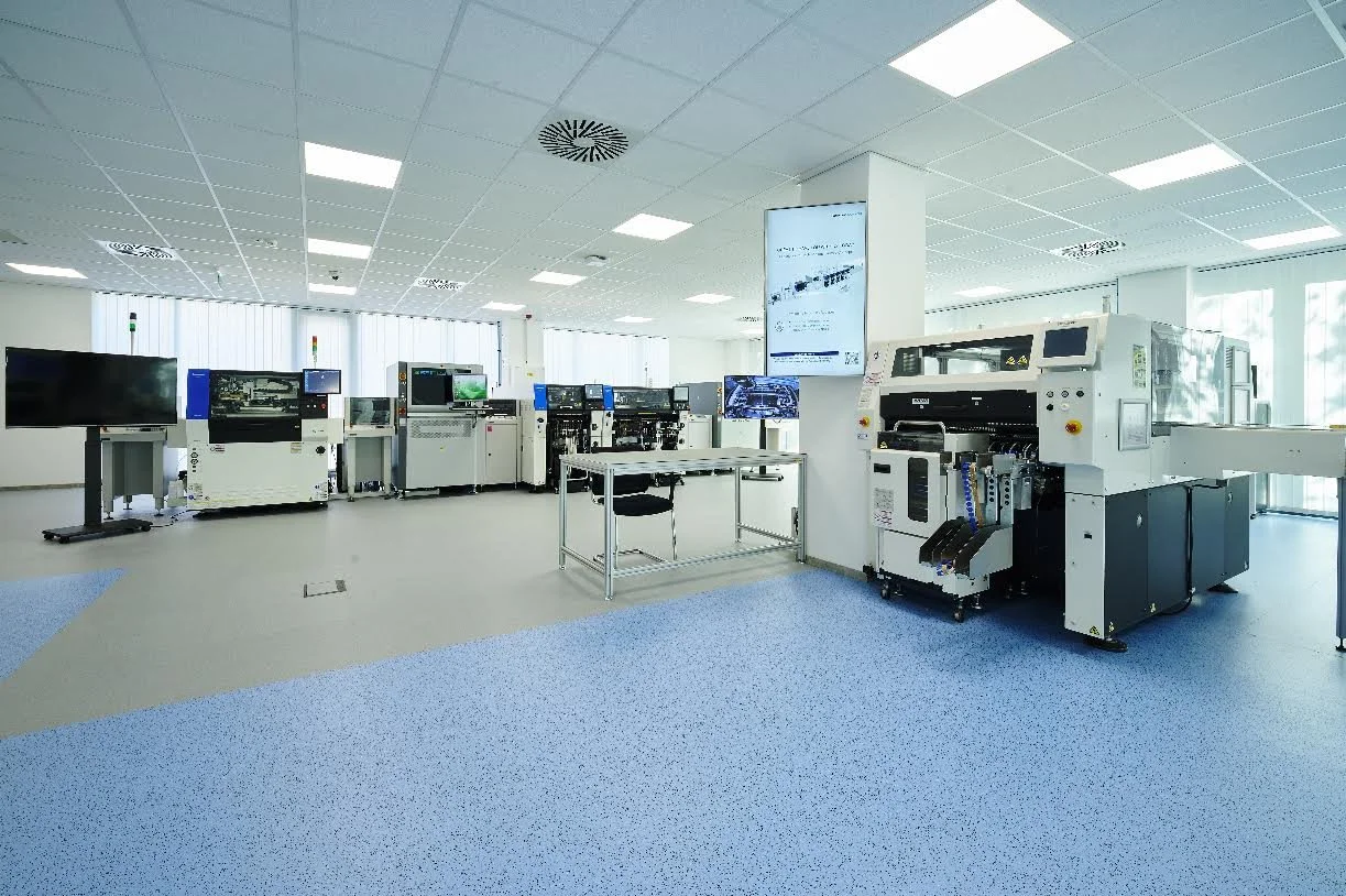 Panasonic centraliserar och expanderar 