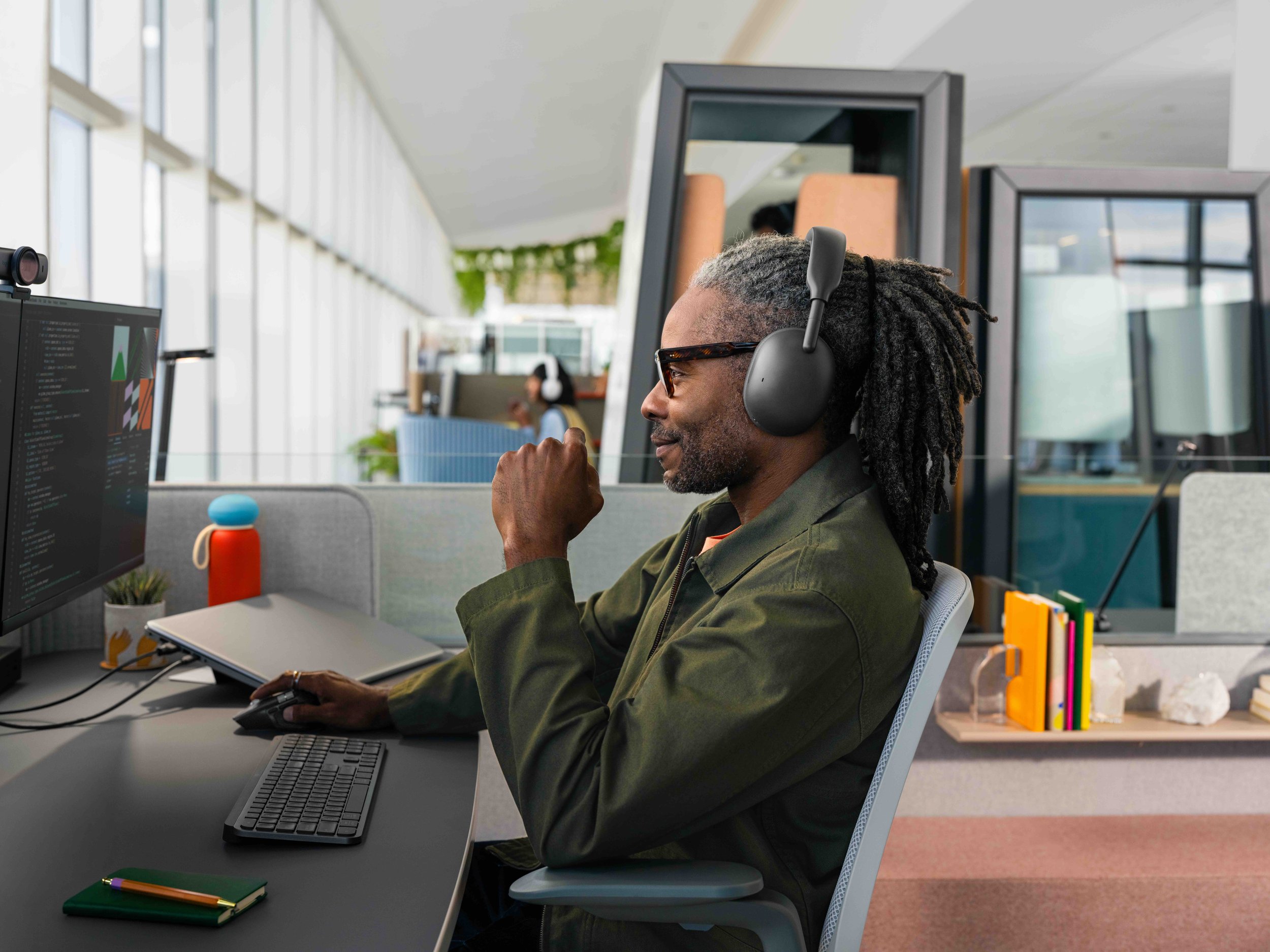Headset från Logitech