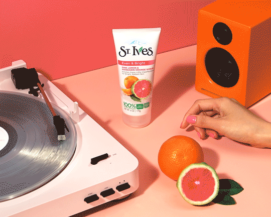 StIves_Turntable_Cine_v05.gif