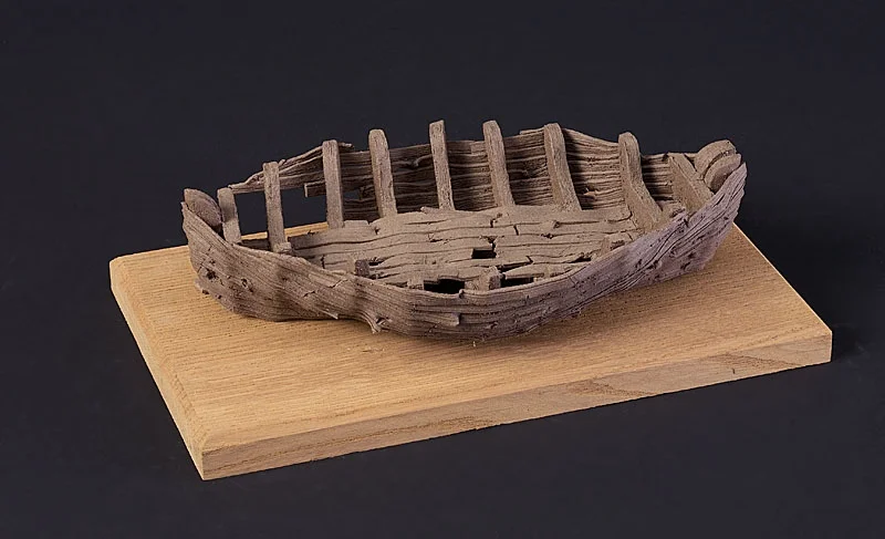 12inBoatBack.JPG