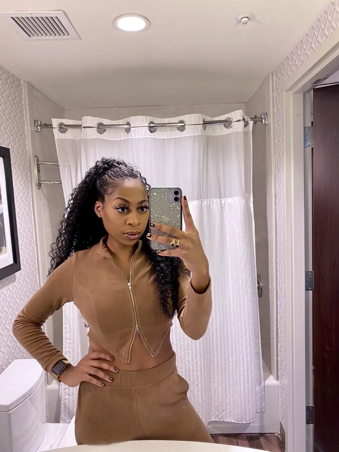 F8B1F43F-1DEF-43EB-A289-6D695018C65B