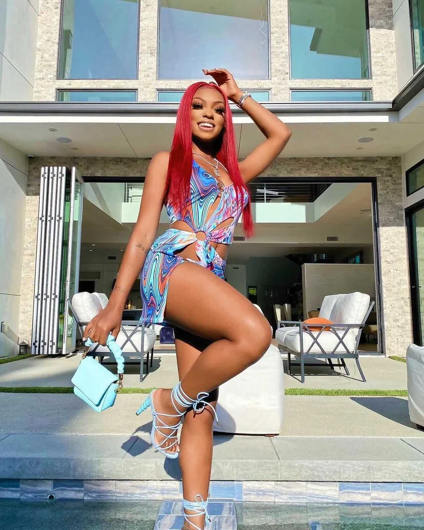 BA1CD95B-295A-494C-9FD7-D81C9315BB62