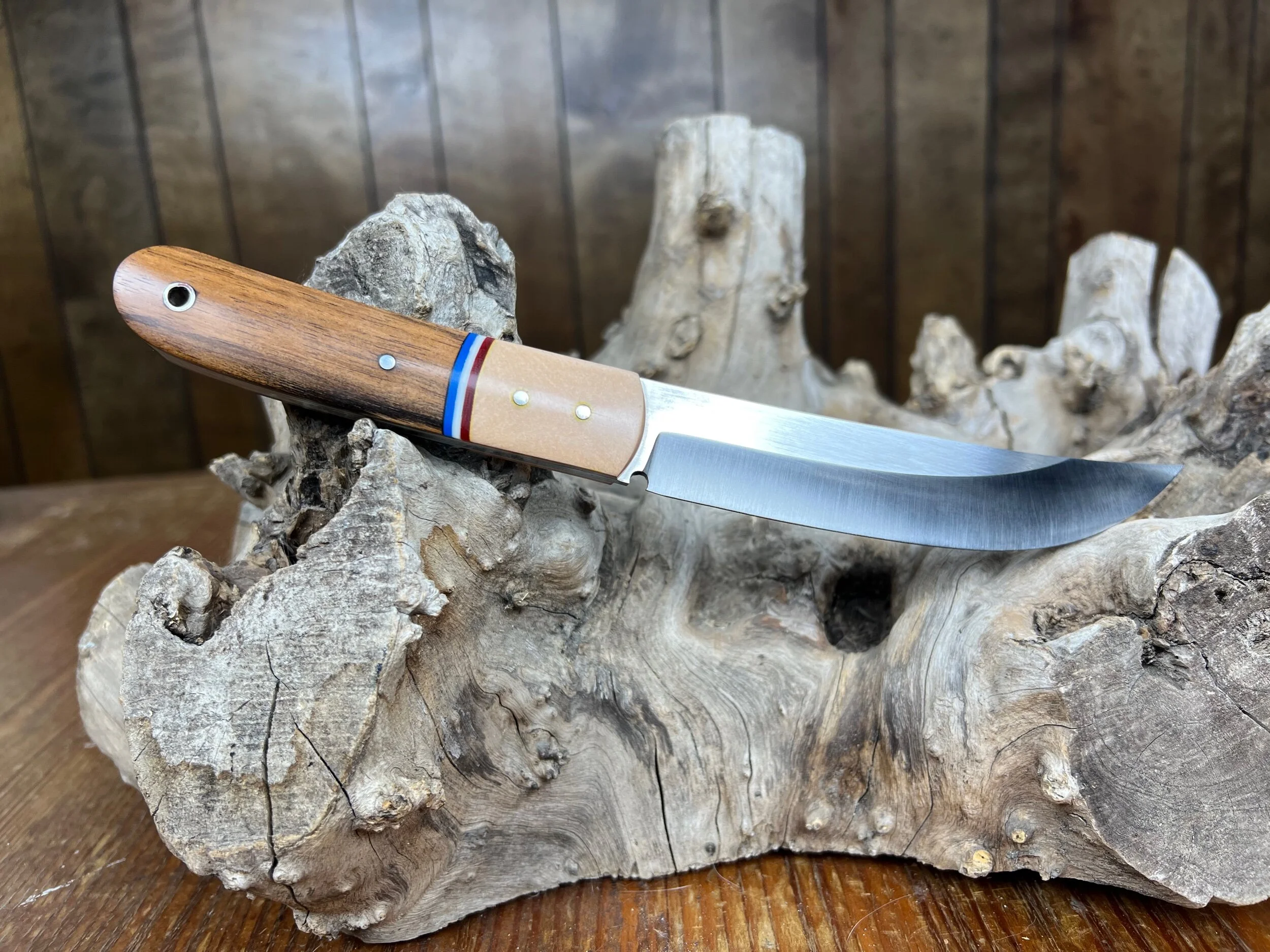 9317B1D0-CD21-49B0-B68F-DE689BCBB340