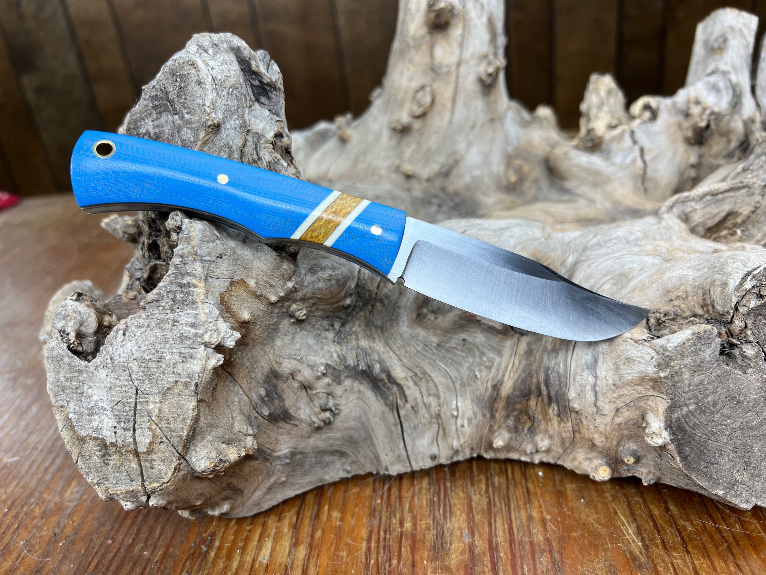 2142B8E6-6335-419B-8EE1-55E3112F2BAA