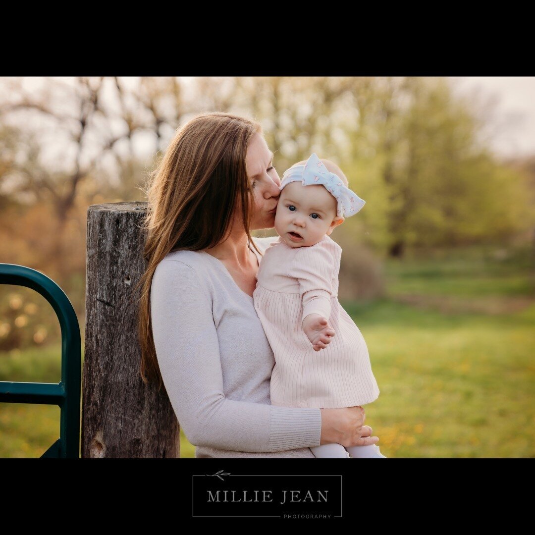 Mama's kisses are the best!⁠
⁠
Now booking for fall sessions. Reach out here: https://www.milliejeanphotography.com/contact⁠
⁠
#awakenewborn #milliejeanphotography #babyboy #studiosession #newbornphotographer #ontarionewbornphotographer #burlingtonne