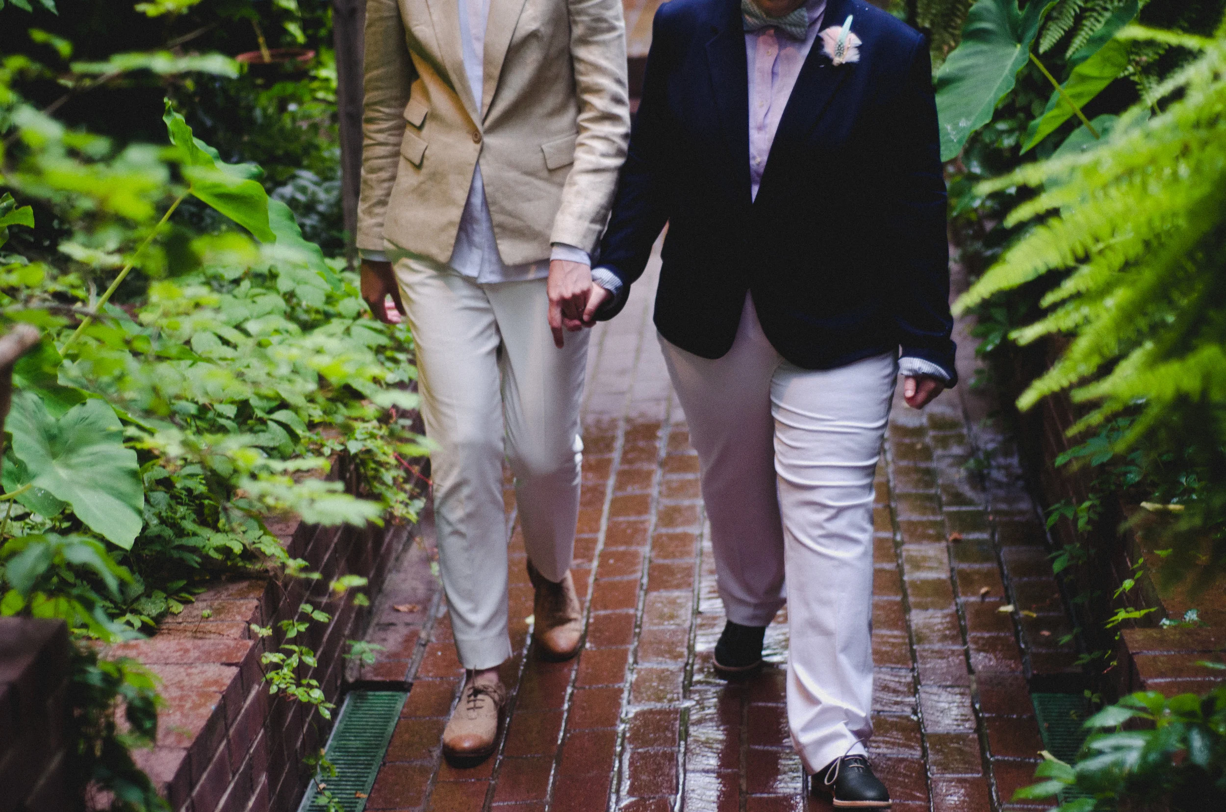Renee and Gretchen-210.jpg