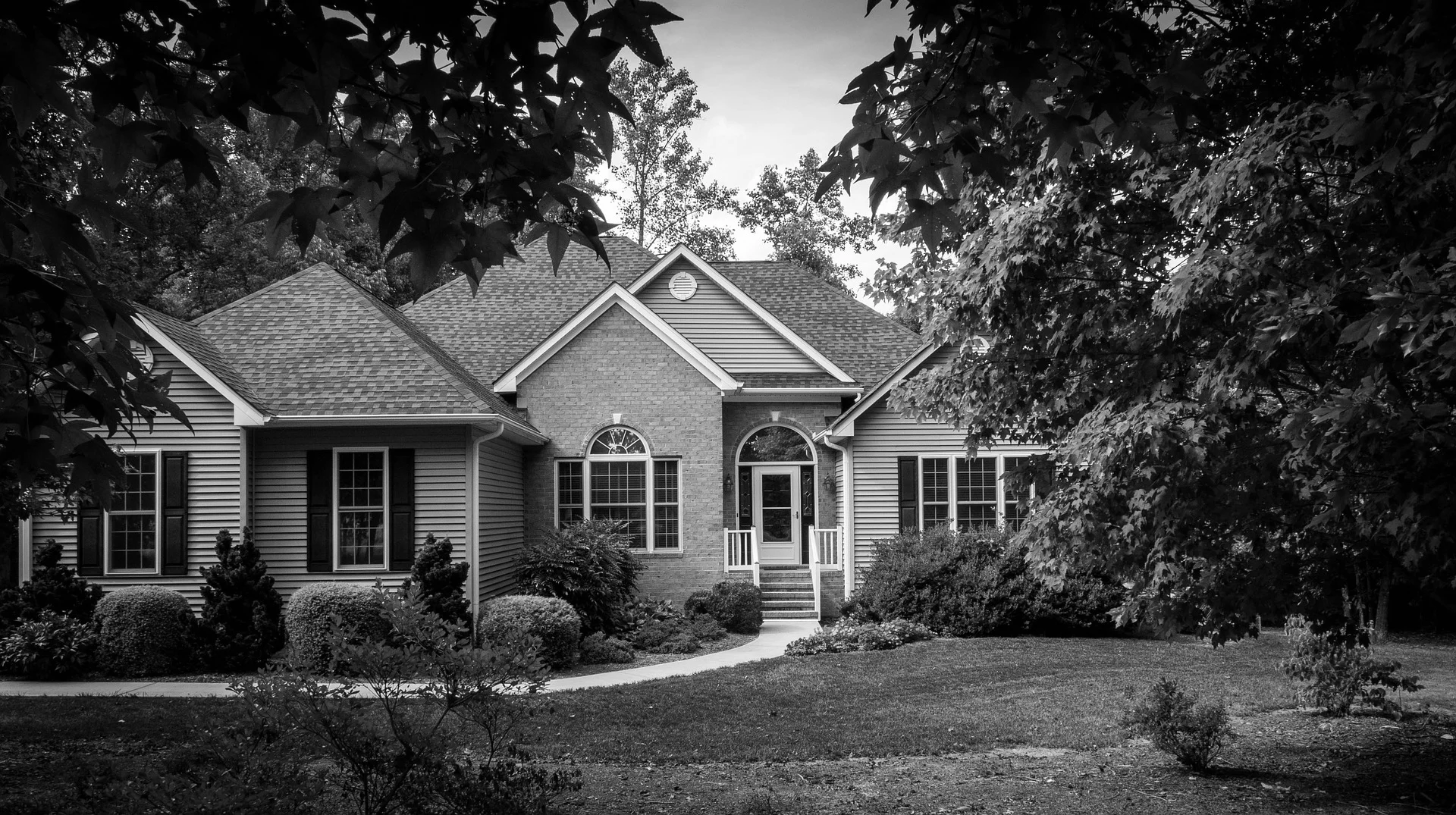 house-409451_1920.jpg