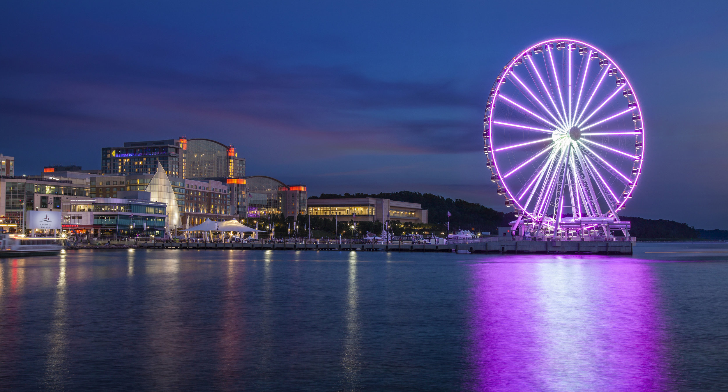 Hotel-Exterior-Wheel.jpg