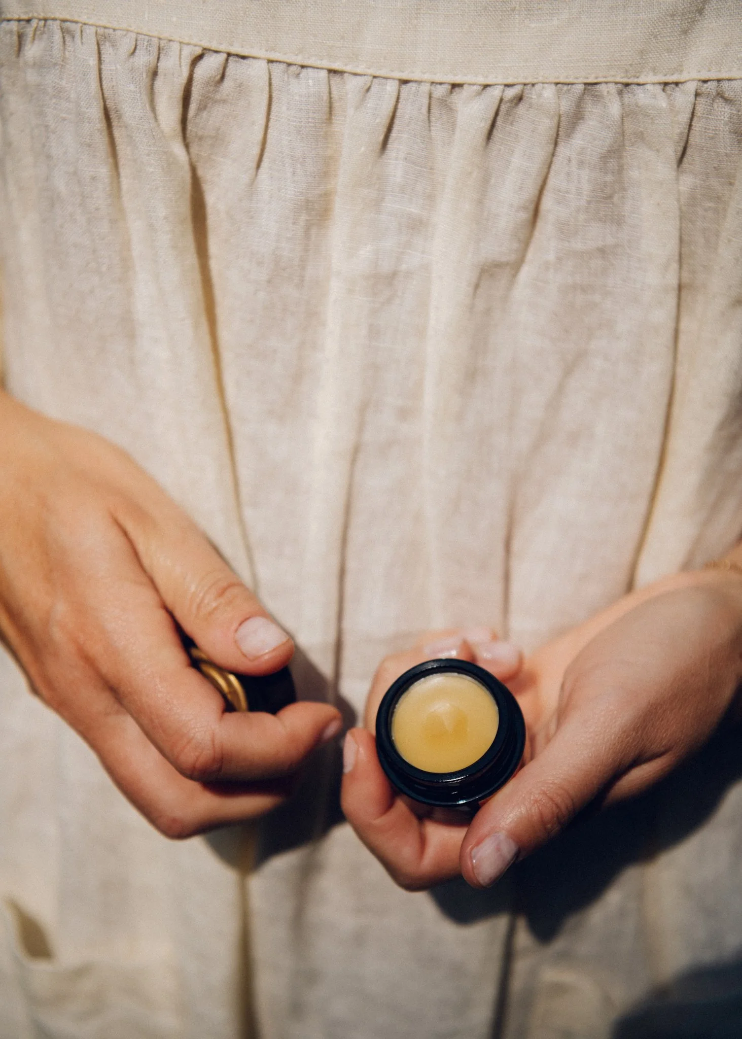 FERAL ROSE parfum solid - Japanese rose / Dautura / moss /