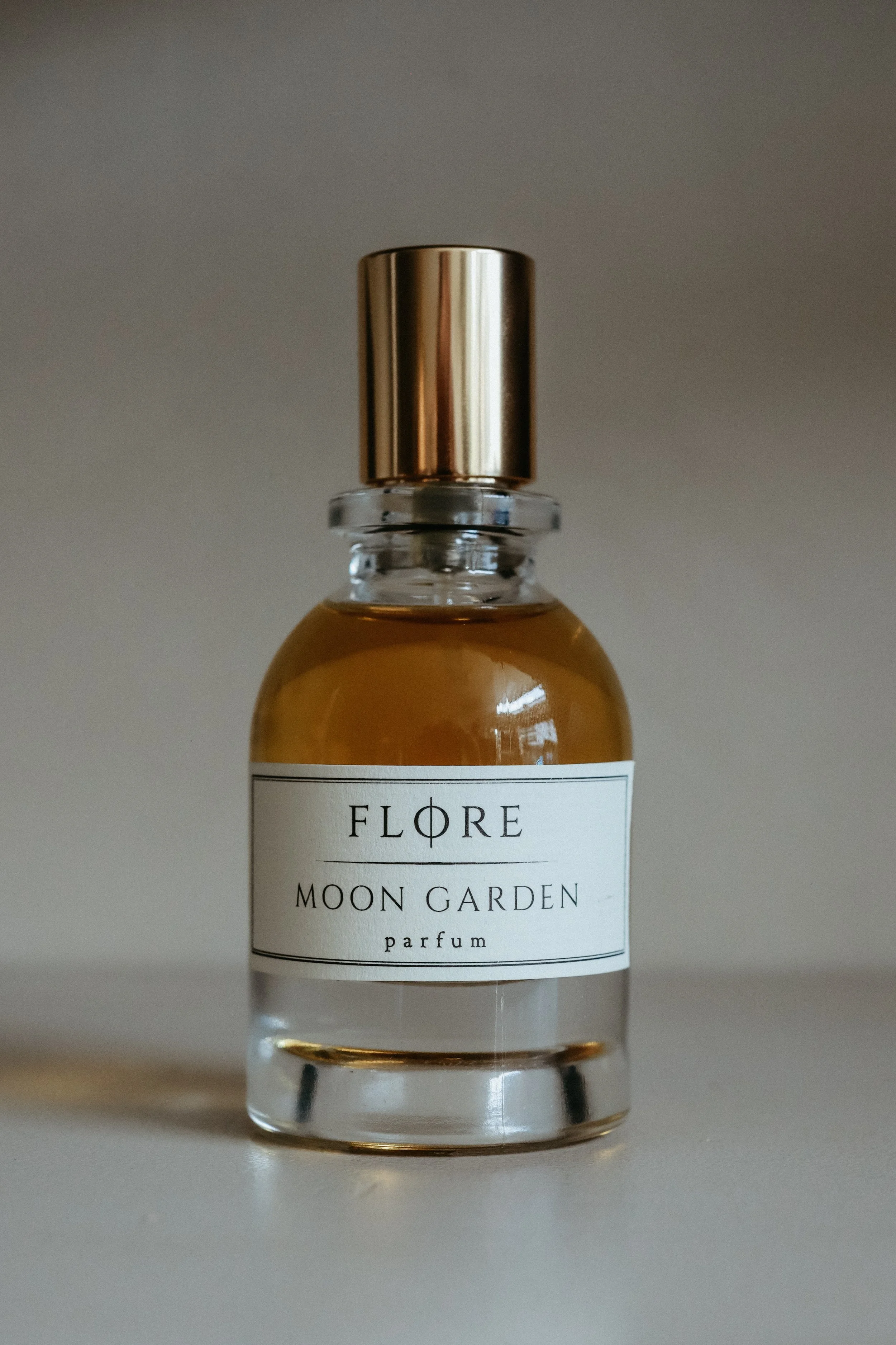 Moon Garden - Eau De Parfum Moonlit Florals / Dewy Greens / Soft  Herbs