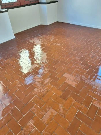 Nettoyage fin de chantier à Marseille salle après