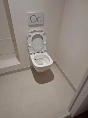 Nettoyage fin de chantier à Marseille toilette après