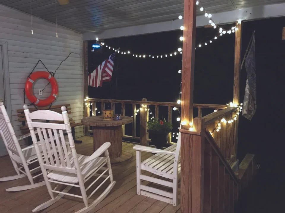 Relax for a while on the porch.