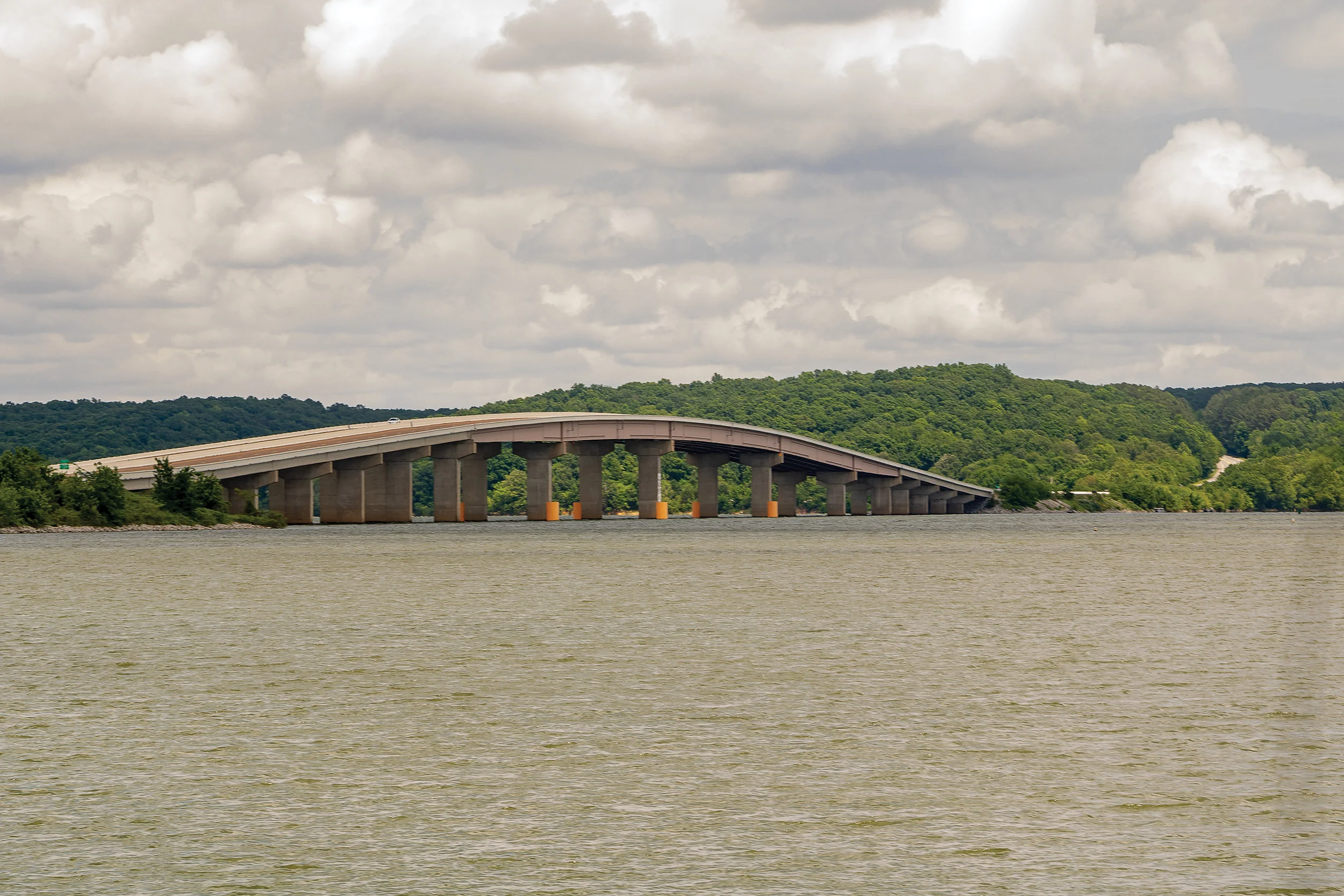 kentuckylakebridge.jpg
