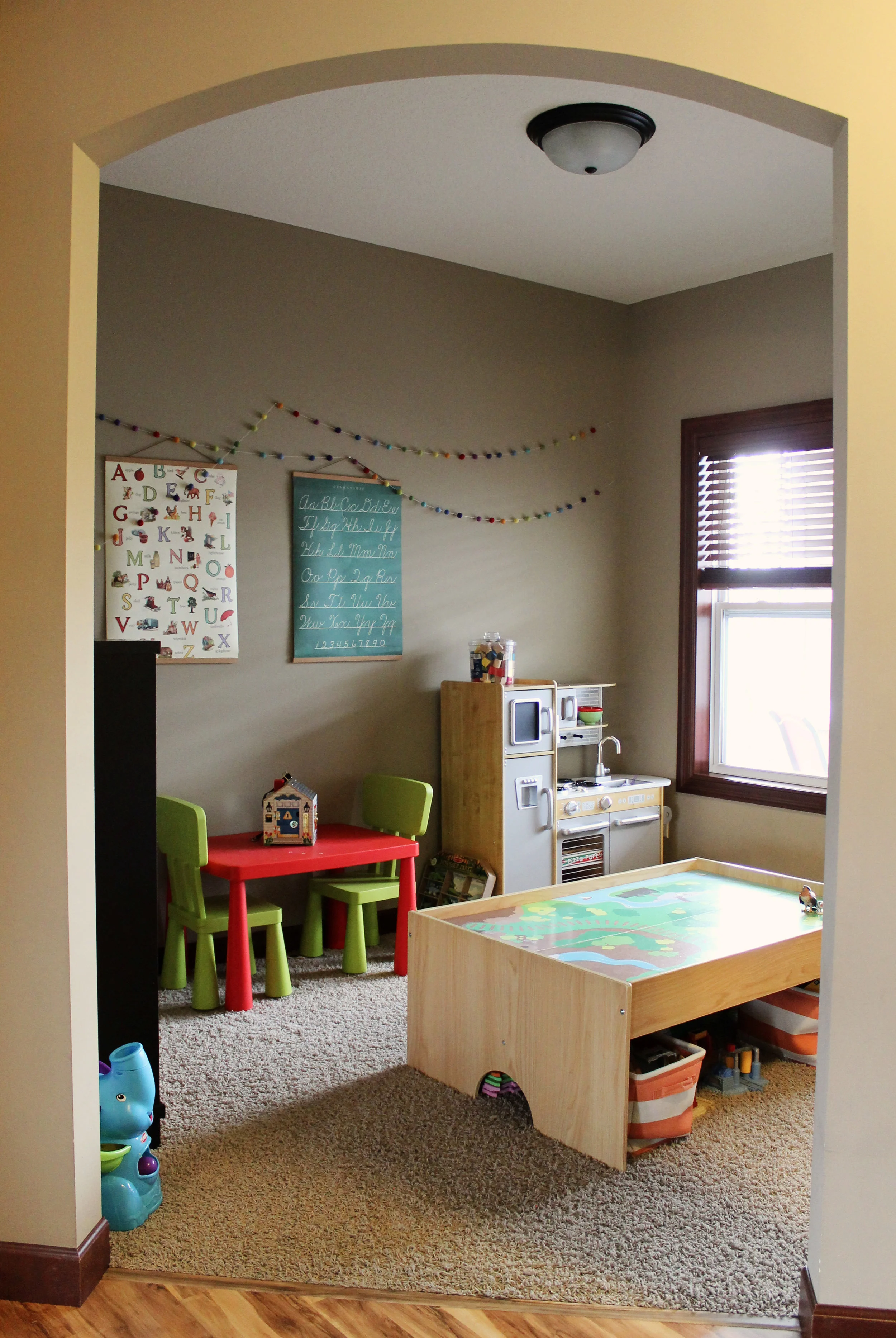 2017 11 15 Playroom 01.jpg