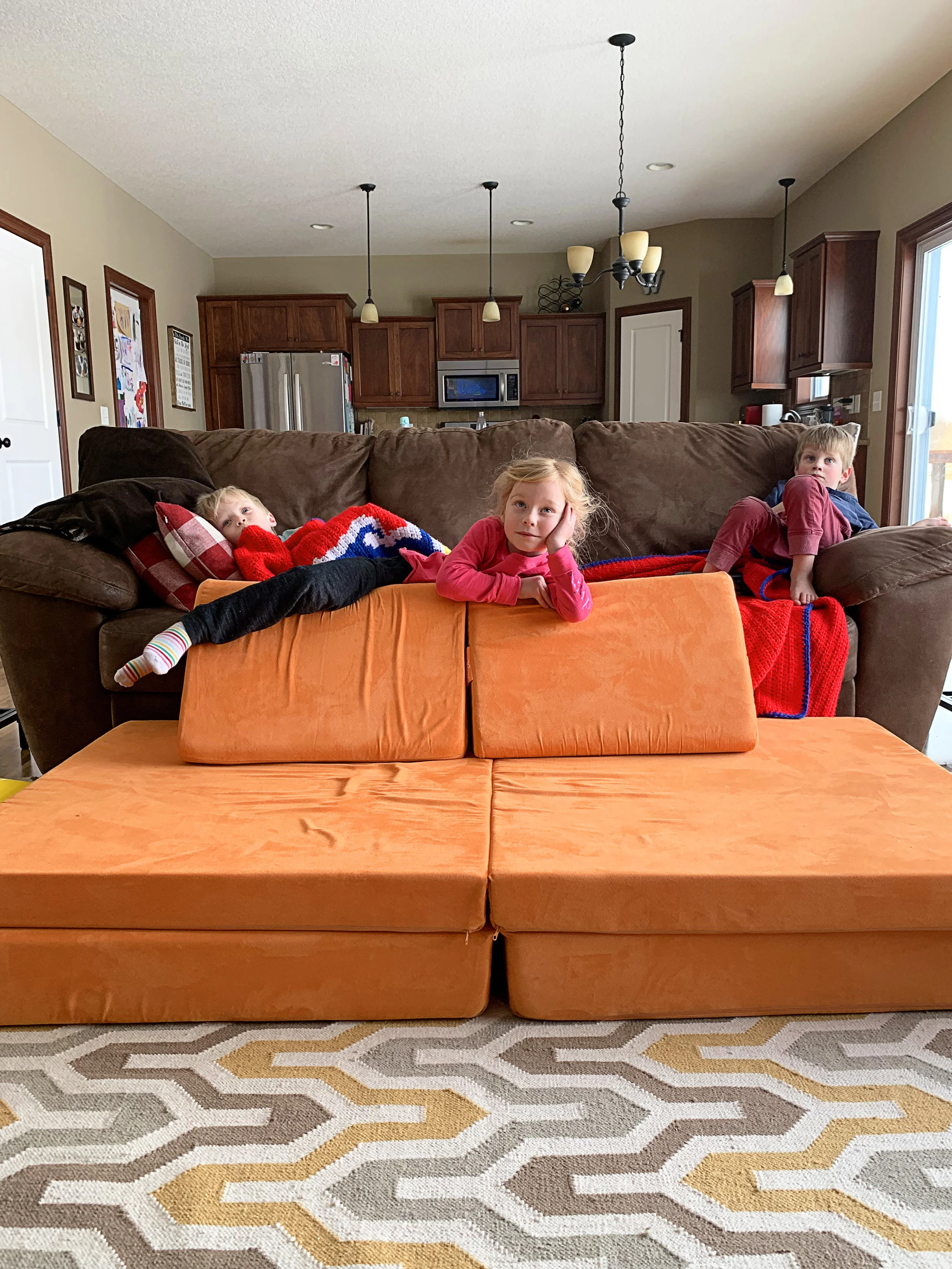 2018 01 31 All Couch 01.jpg