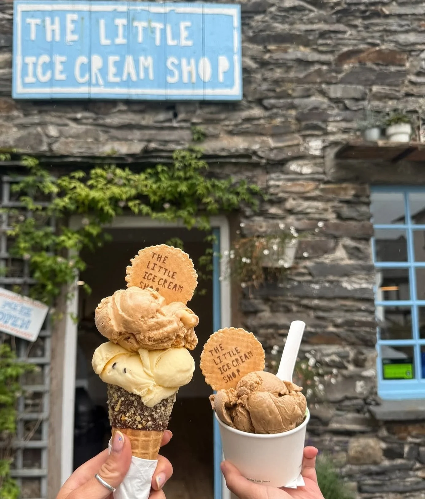 Stunning scoopage &amp; stunning weather 😚 ☀️ 

All 3 shops open until 5PM all weekend folks 🥰
