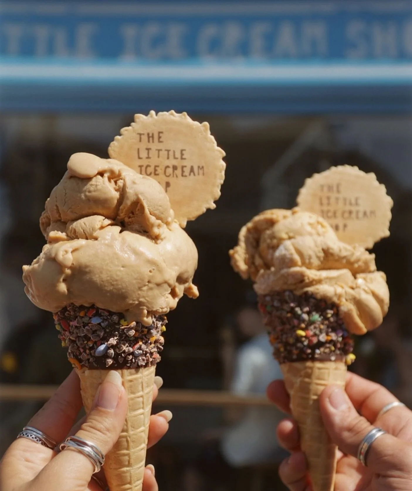 Mega week for ice cream!!! We love you all ❤️❤️❤️

All shops open until 5PM 🥳
