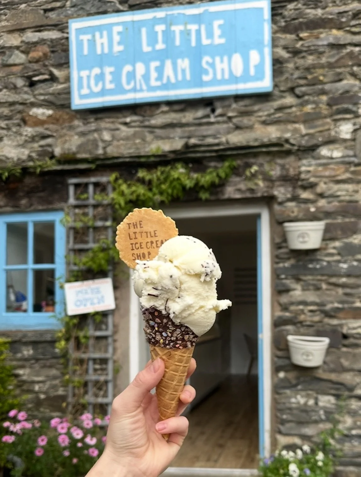 HALF TERM UPDATE:

Hey Huns 👋 All 3 shops will be back OPEN tomorrow 12-5PM for BOW &amp; WIND - 12-4PM for HAWKS

Hawks will close on the 2nd of Nov for our annual winter break 🥹❤️

Can&rsquo;t wait to see you all 😚 xoxo