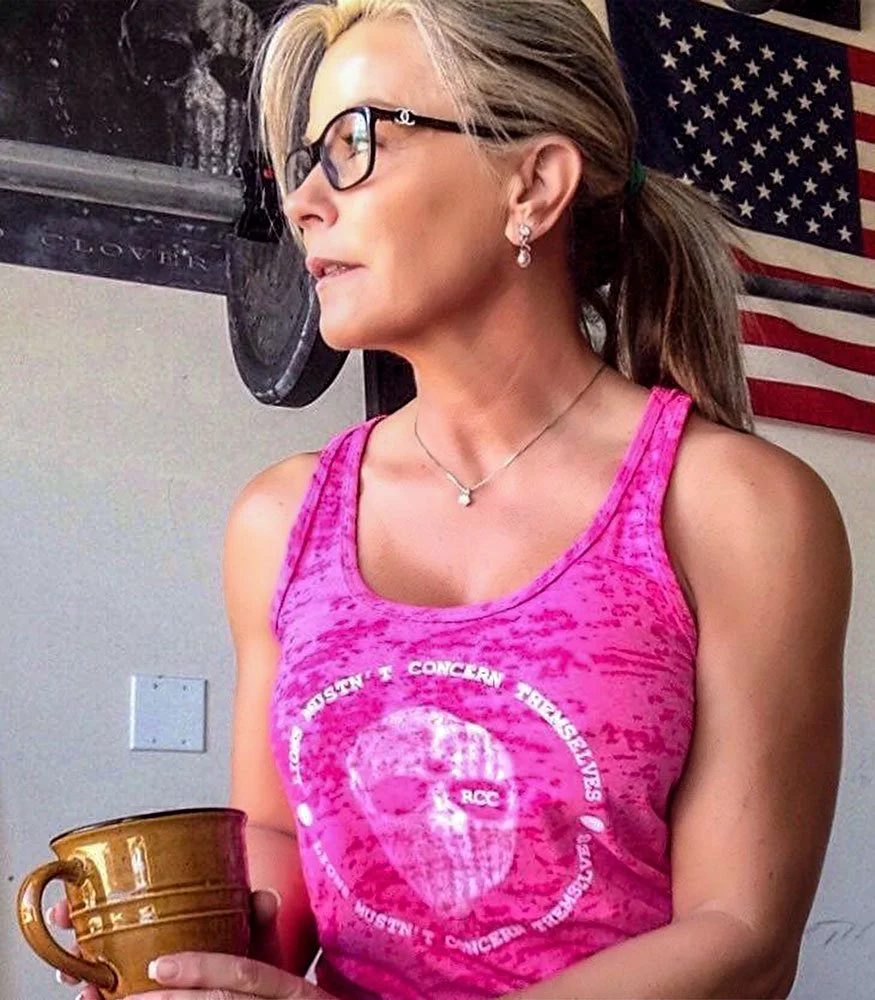 Pink-Tank-002.jpg