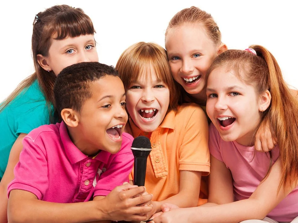 Kids Karaoke Night + Free Pizza