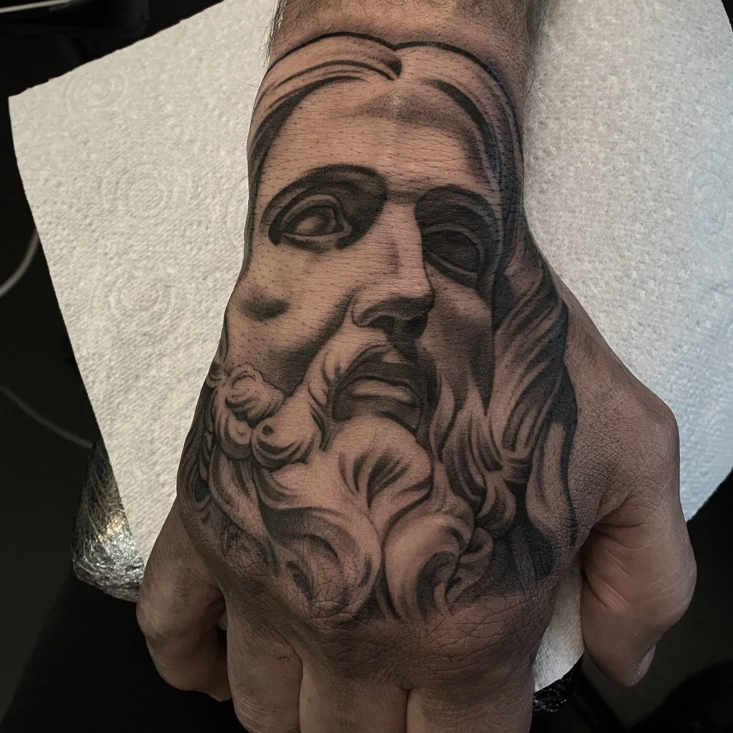 #tattoosouthampton  #southamptontattoo #southamptontattooist #southampton #southamptontattoo #locksheath#blacklanterntattoo #uktattoo #uktattooartist  #Uktattooist #tiktok #fareham
#tattooing  #tattoo  #killerink  #tattoo #london #londontattoo #tatto