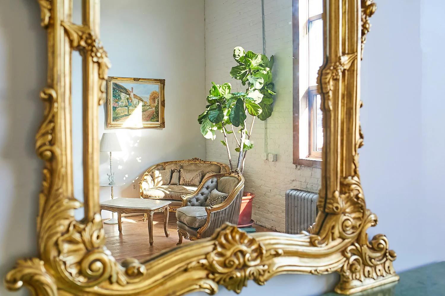 23 Meadow, 2000 Sq Space, 20ft wide Cyc Wall, North Facing, 15th High Ceiling, 80ft Long X 20ft Wide, Make up & Client Area, Vintage Furniture