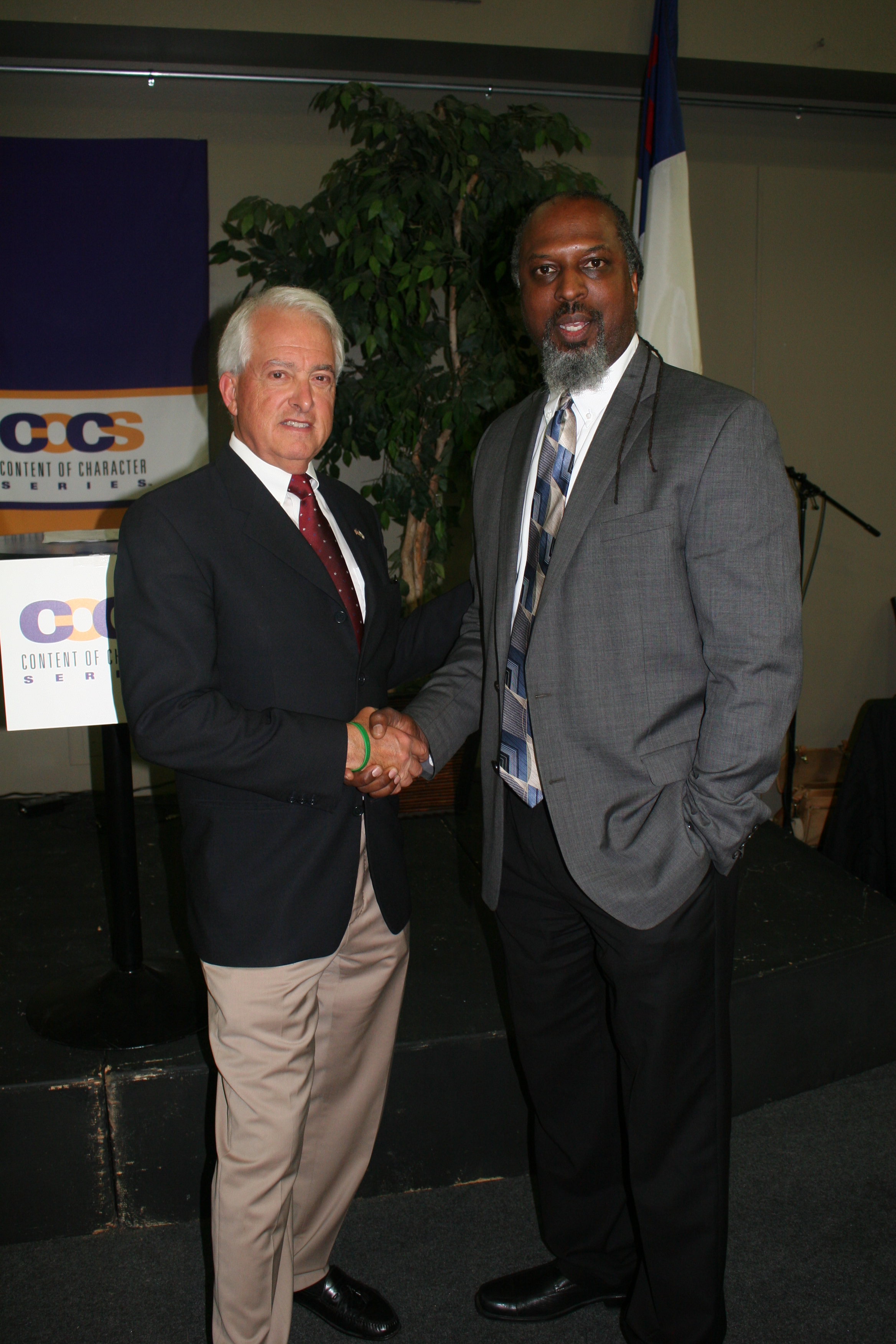 John Cox and Dumisani Washington.JPG