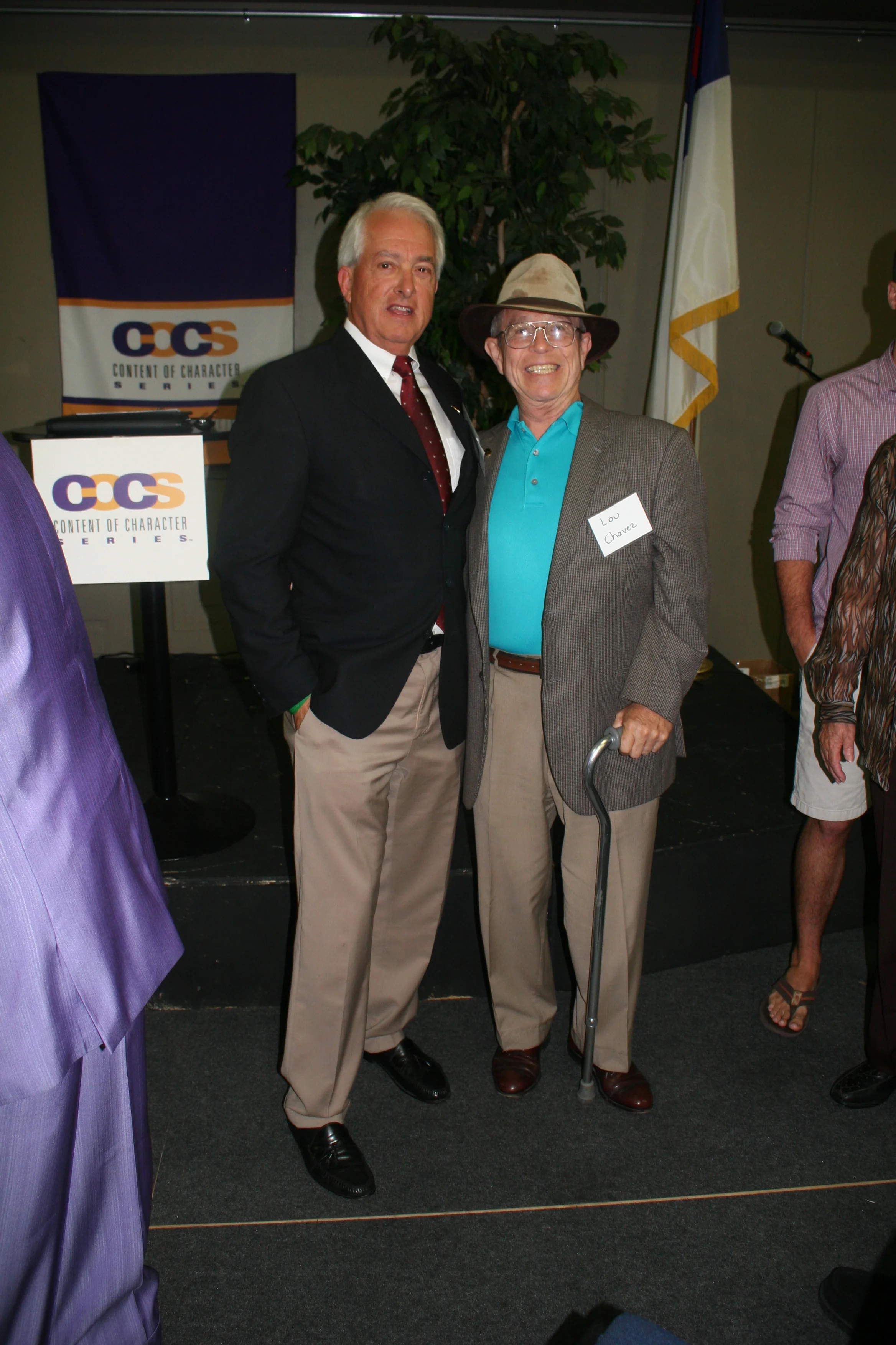 John Cox and Lou Chavez.JPG