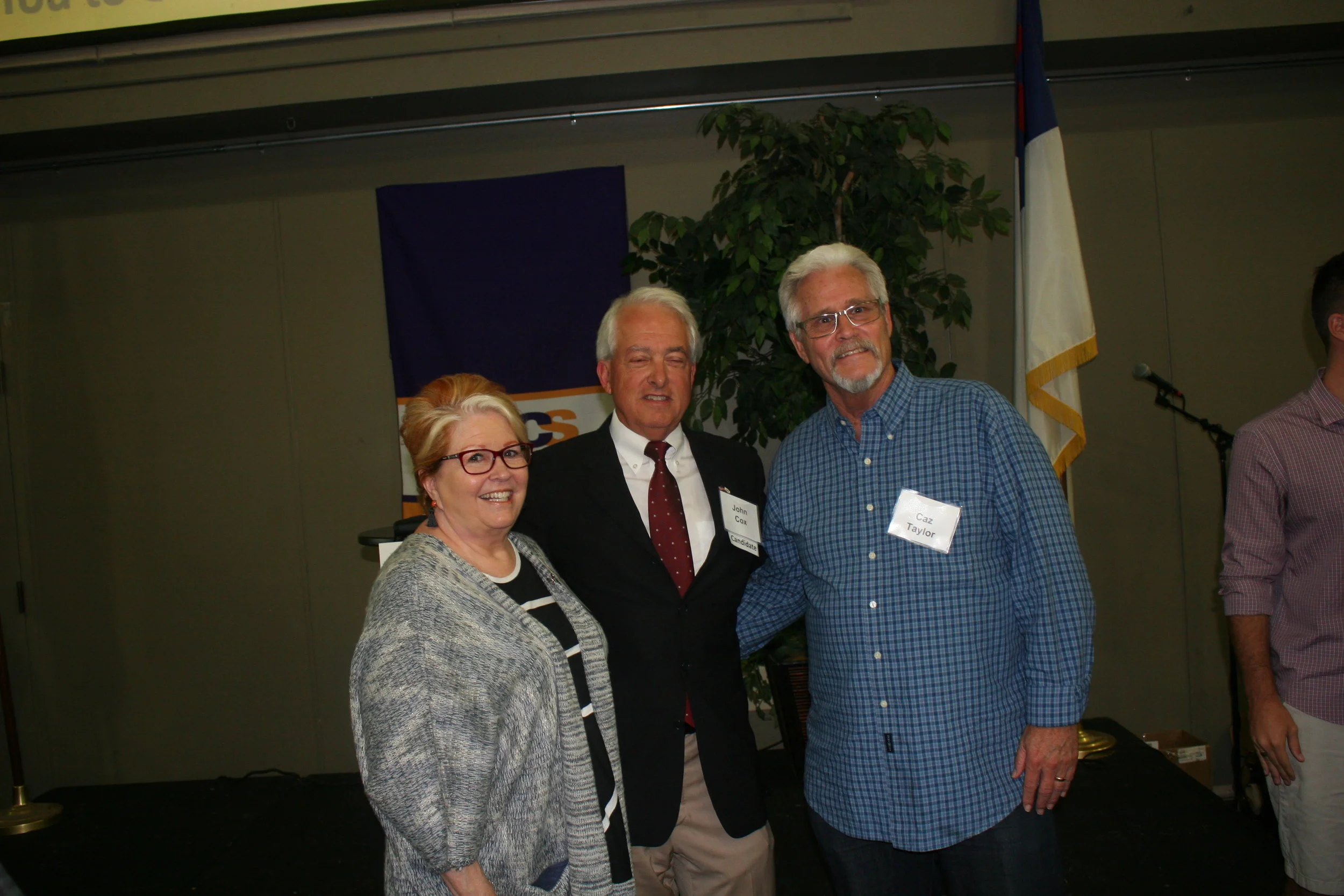 John Cox, Daphne and Caz Taylor (21).JPG