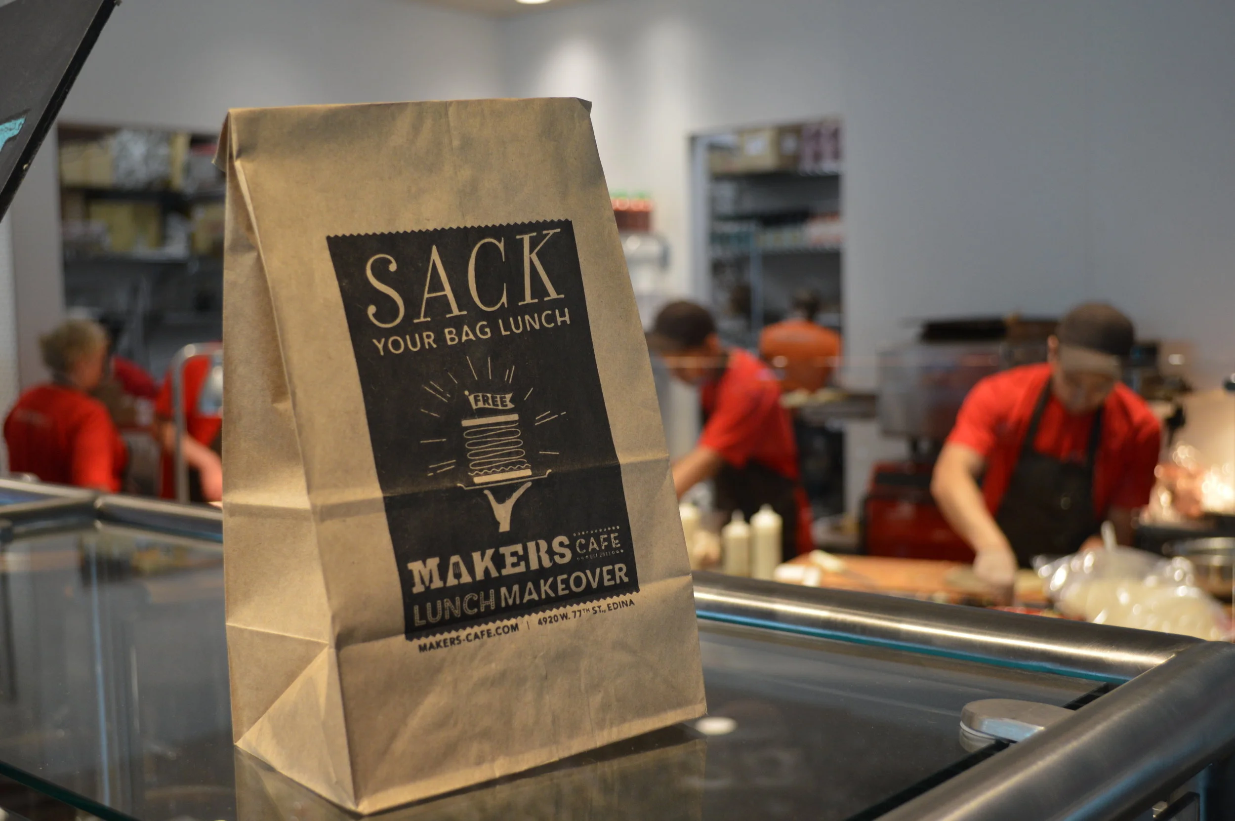 Sack_Lunch_o.JPG