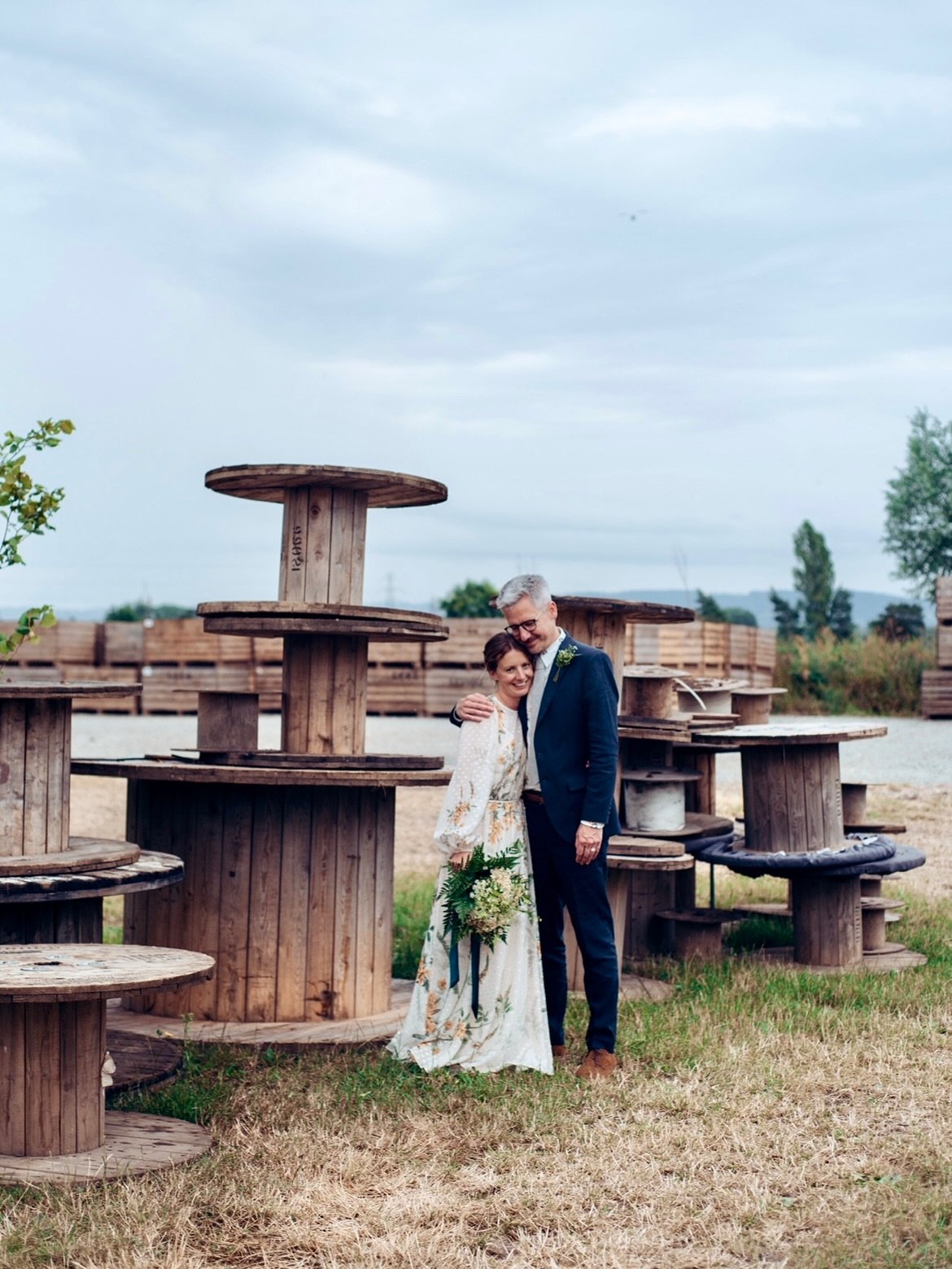 Happy Anniversary to the wonderful Bethany &amp; Alex ❤️💫⚡️🌿🙌
Two years ago today, they celebrated their love at the gorgeous the Over Barn, surrounded by the warmest friends, family, flowers, and laughter.

Everything about this wedding still mak