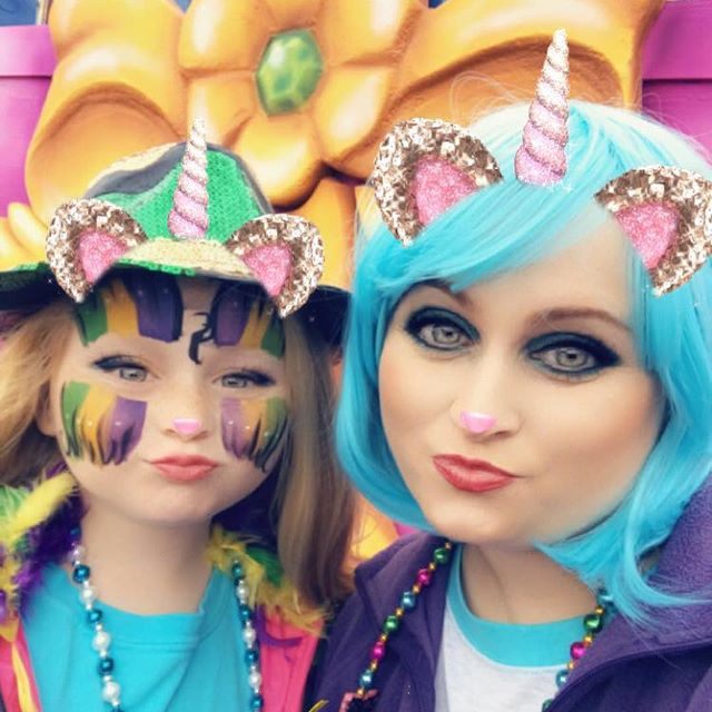 We had a blast at the Alexandria Children&rsquo;s Parade today! #mardigras #anastasia #kreweofanastasia #childrensparade #mardigrasparade #hailanastasia #beads #bluewigs #lowerlattitude #betterattitude #lowerlattitudebetterattitude #goodtimes #leahmm