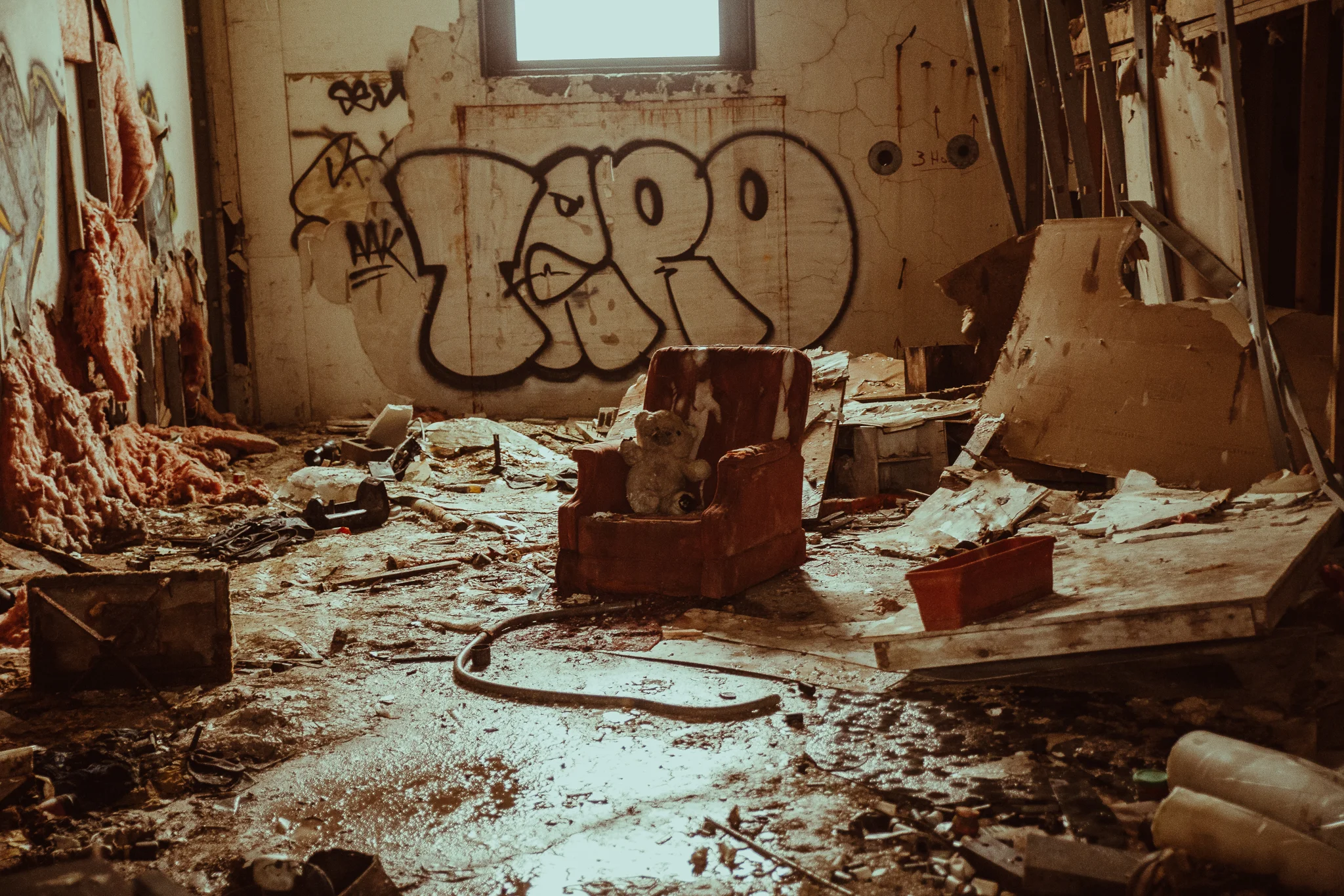 Abandoned Vacuum Oil Factory // Rochester, NY 