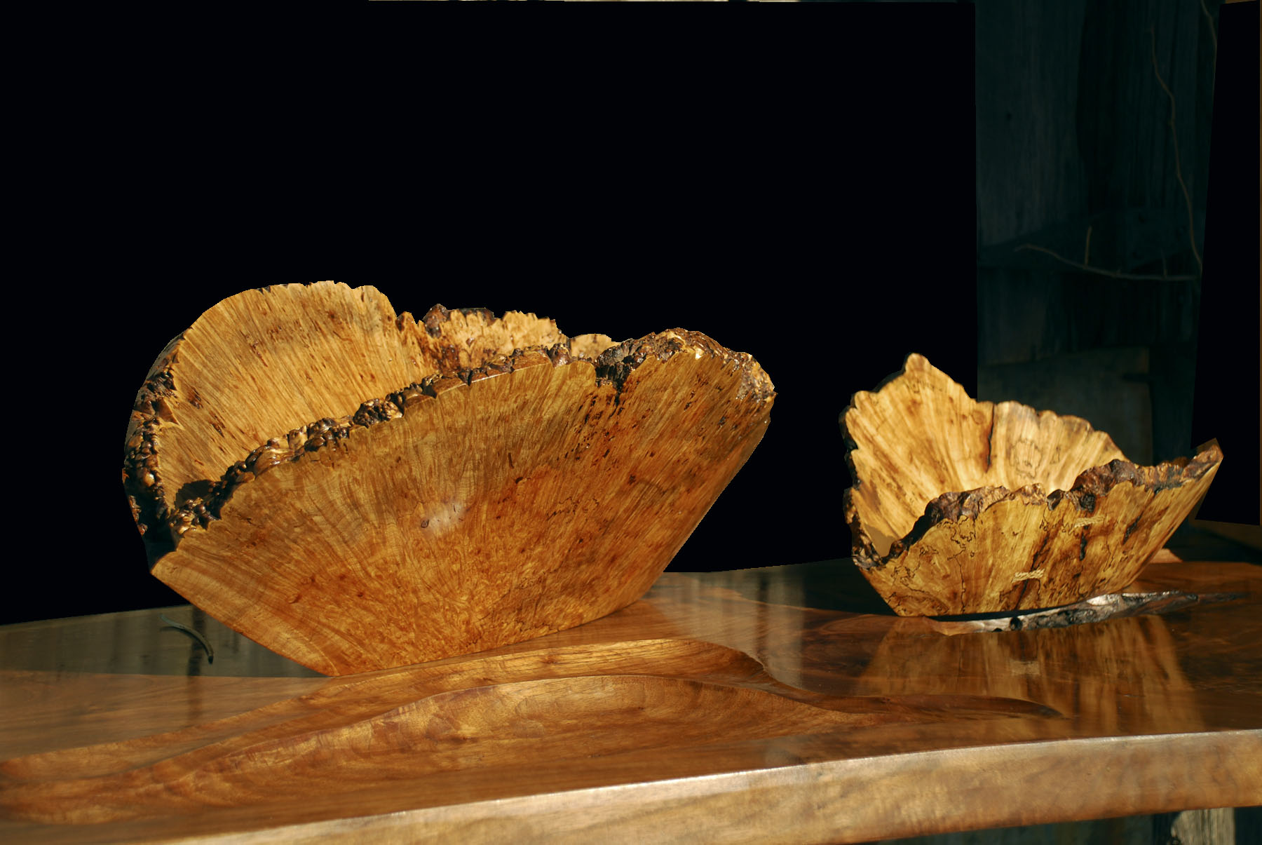 1_DLewis_Maple_vessel_Oak-Vessel_Walnut Table-blk.jpg
