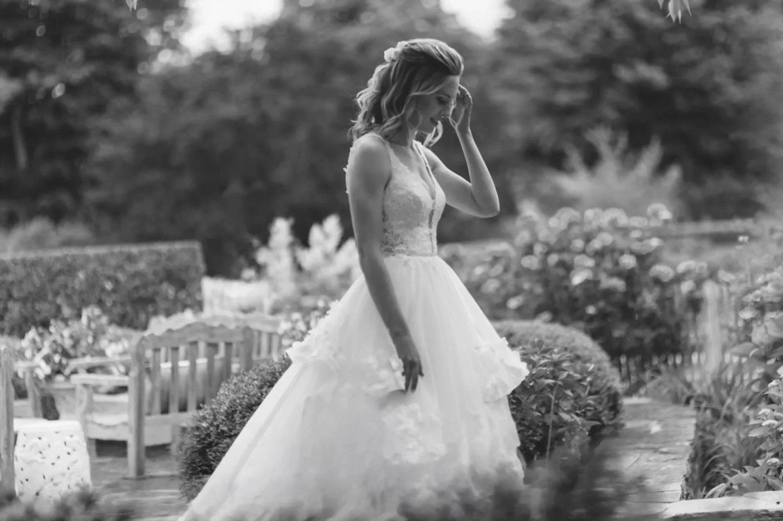 Kimberly-Coccagnia-Southampton-Wedding-1-2.JPG