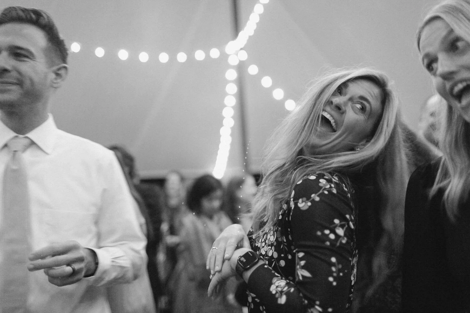 A private estate wedding in germantown ny-124.jpg