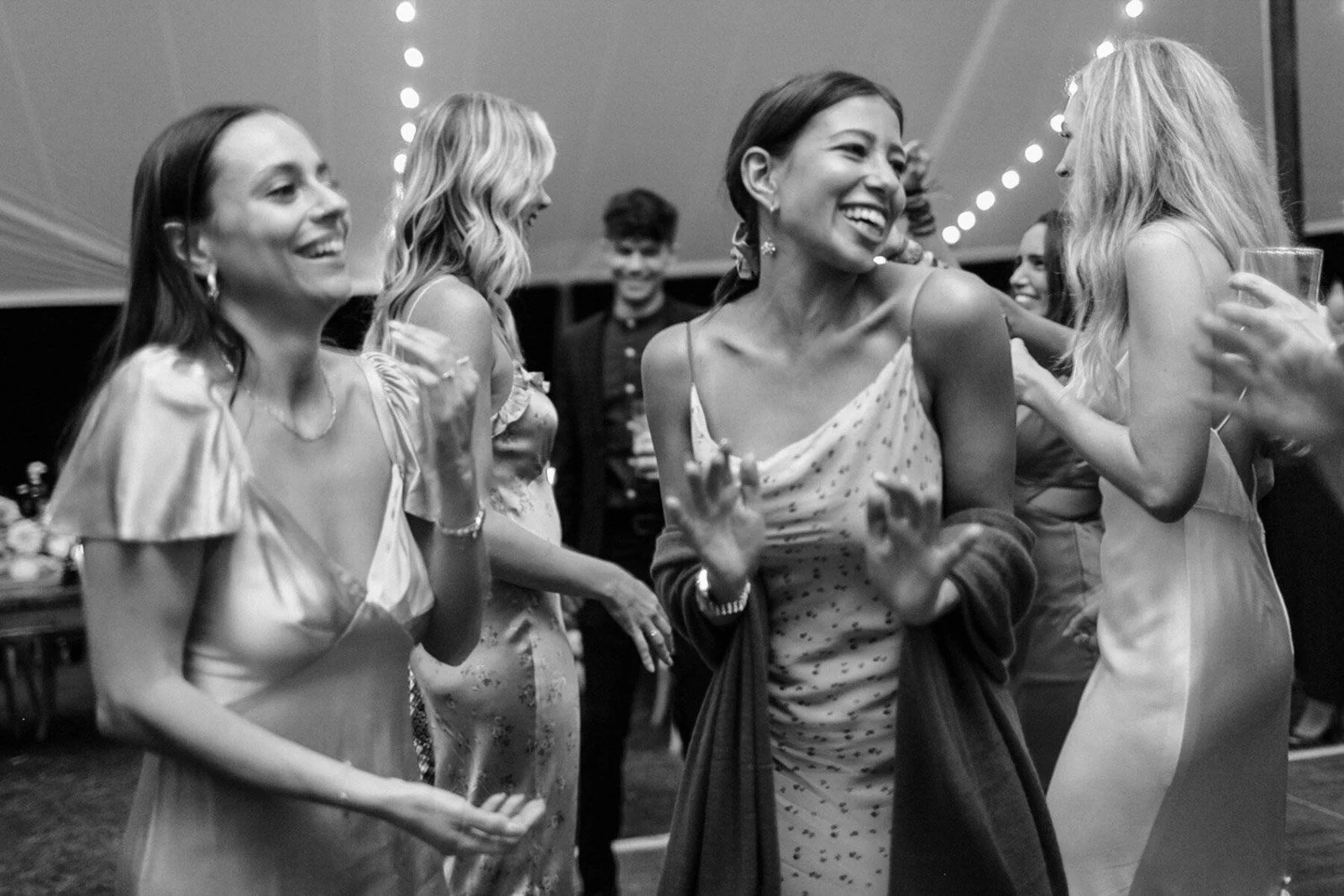 A private estate wedding in germantown ny-127.jpg