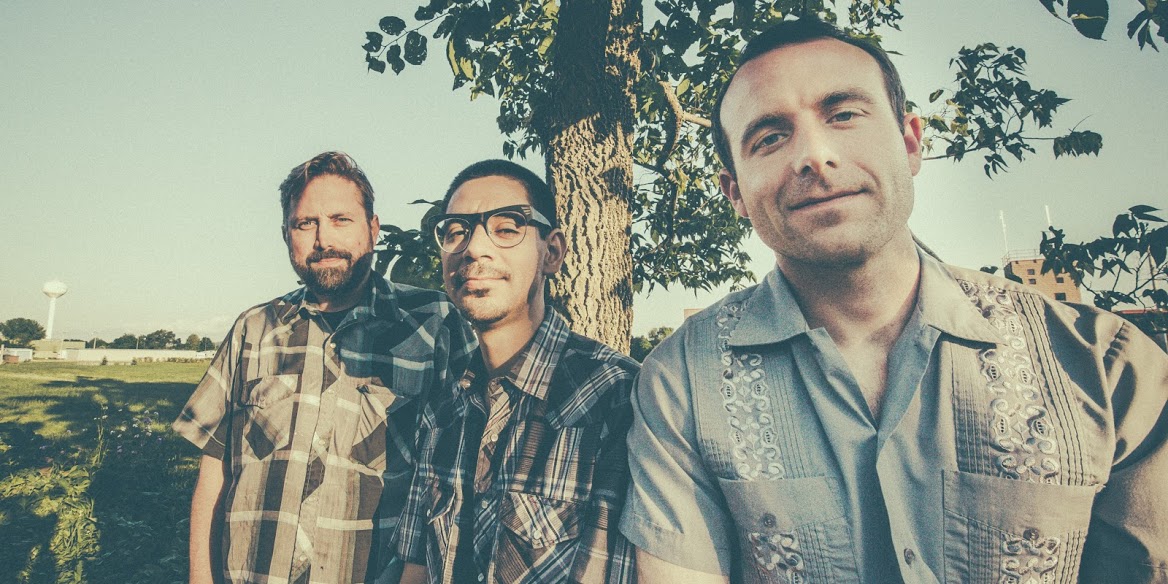 El Valiente are, from left to right, Kris Hansen, Eric Caldera, and Joe Bernstein. Photo by Connie Ward .