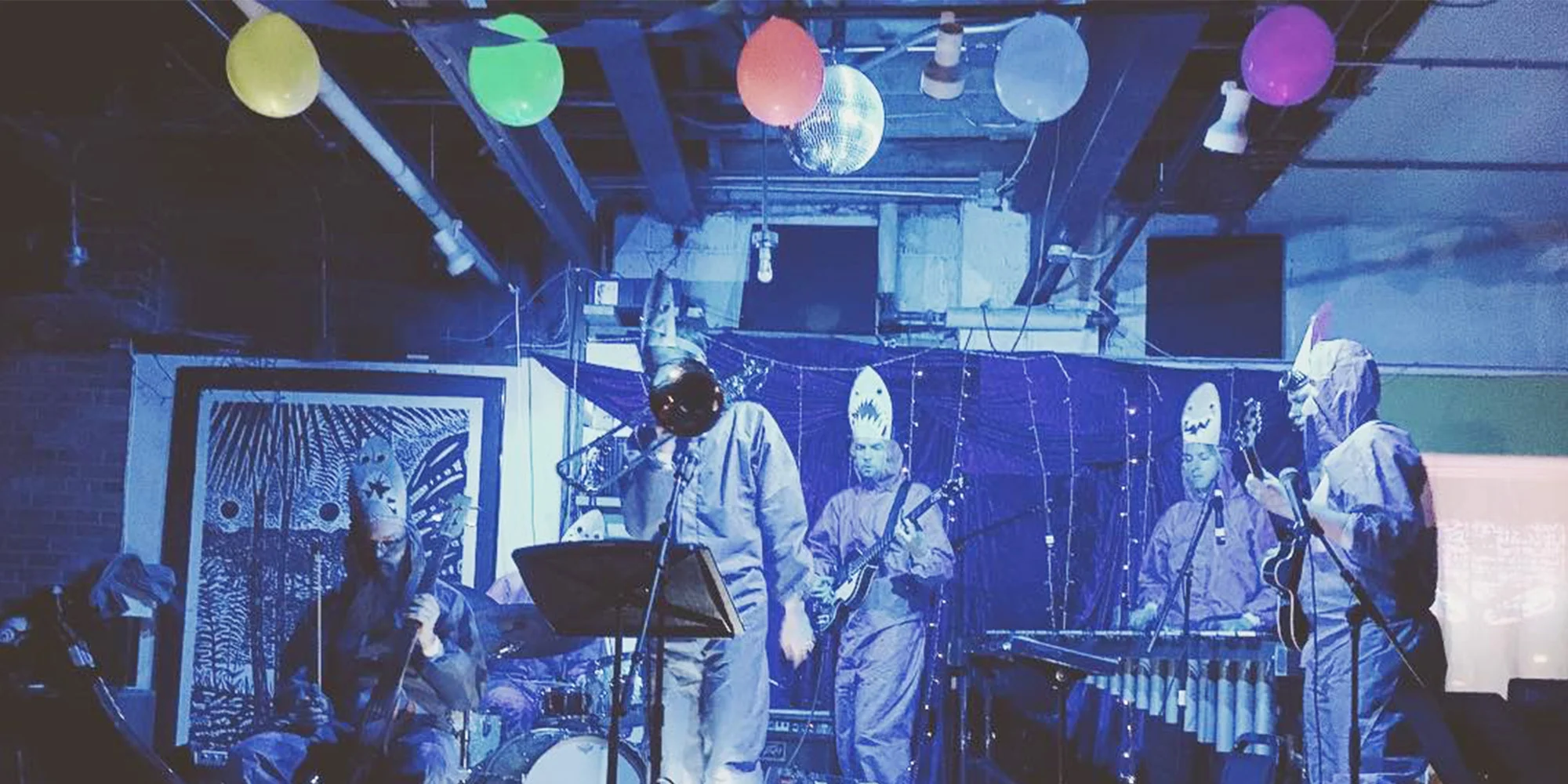 Lovely Socialite performing at Art In in July to celebrate the release of their "DoubleShark" EP.