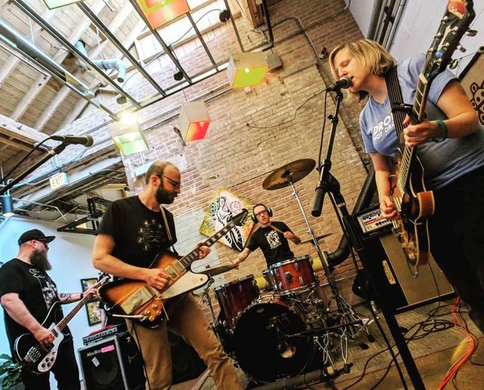 Photo by DJ Hostettler.
