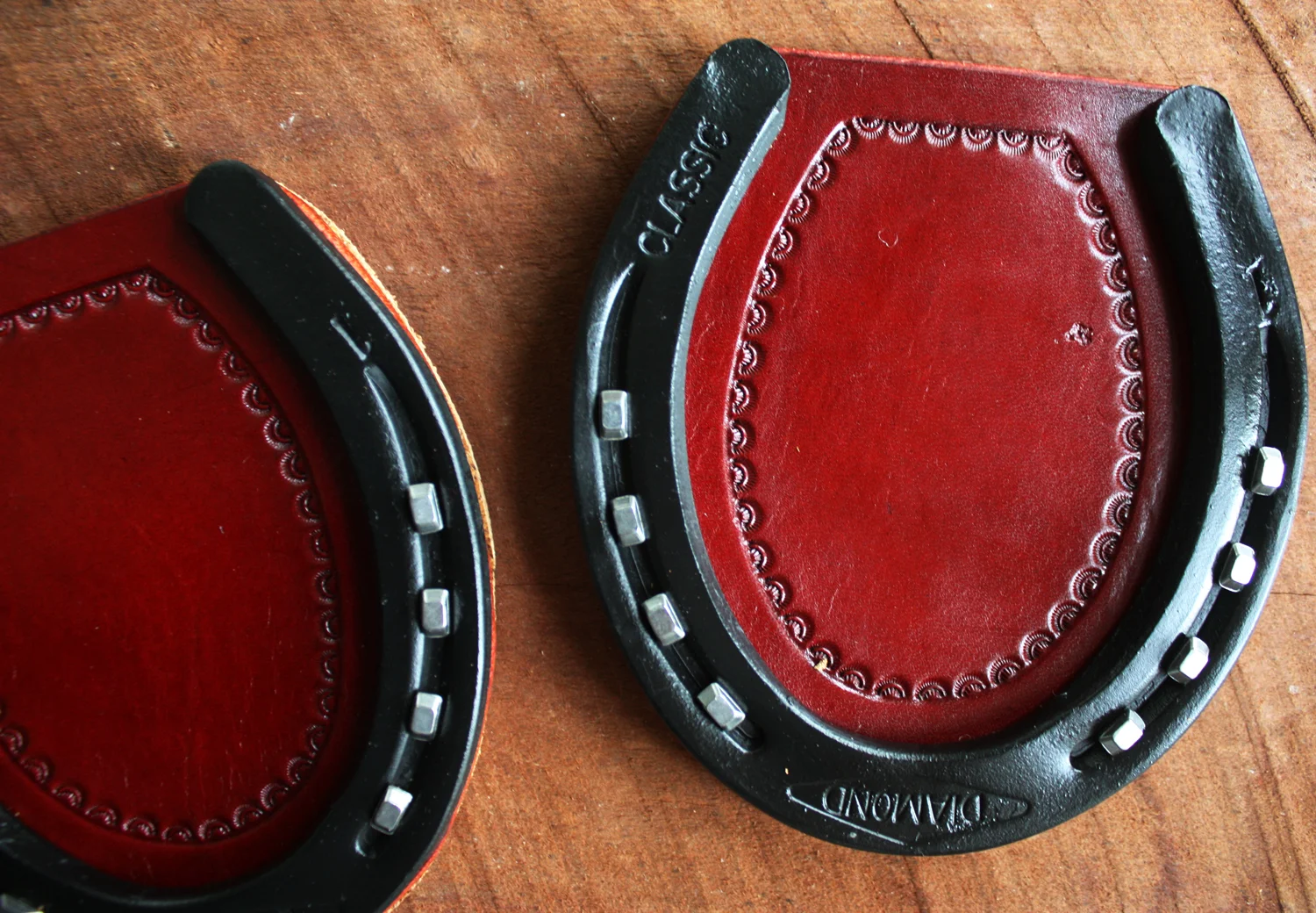 Horseshoe Coaster Set (4) - Latigo Burgundy