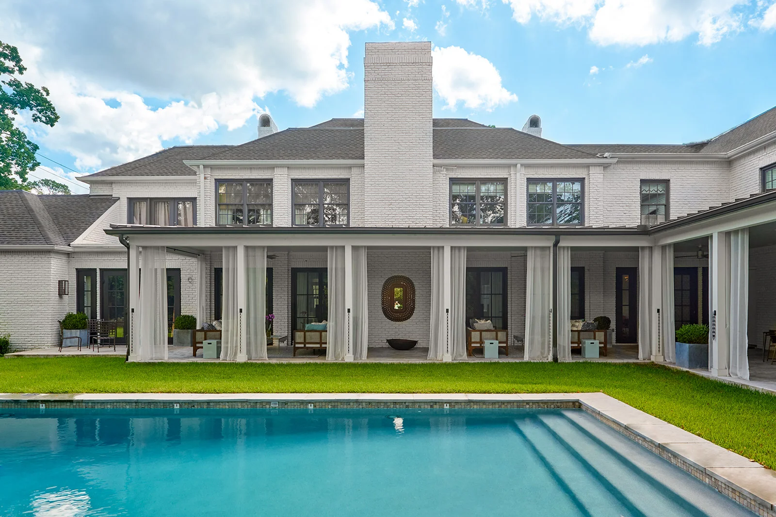 1FarnhamParkDr.0136.jpg