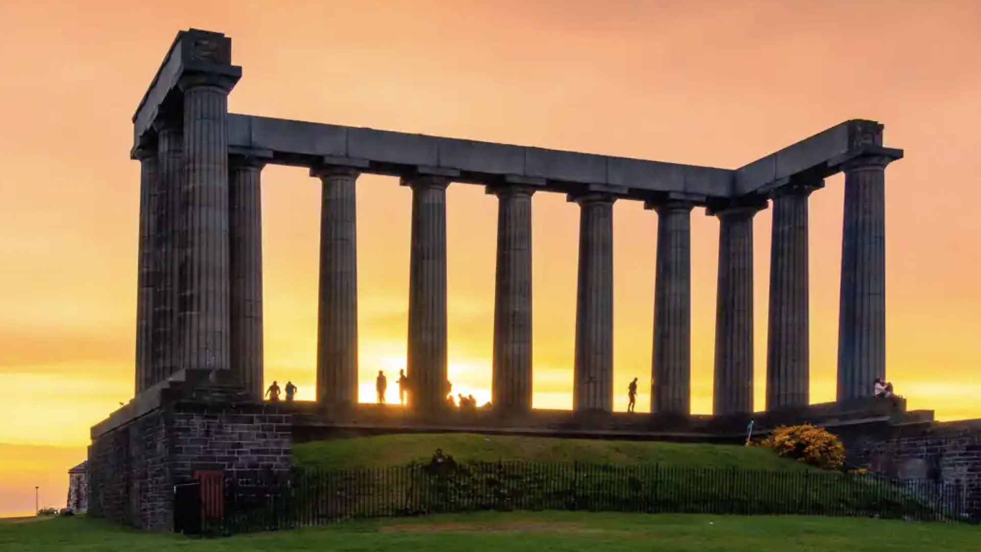 PEEPING MAUREEN-deck-shorter_Shaber.058.png