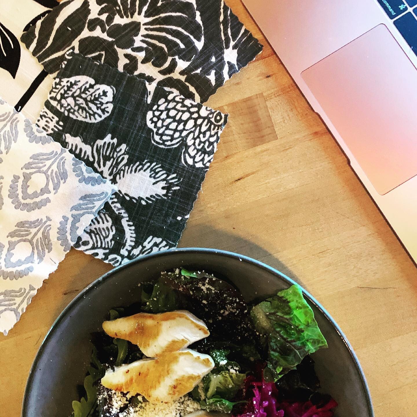 lunch with a side of scheming &amp; designing, as always 👏🏻