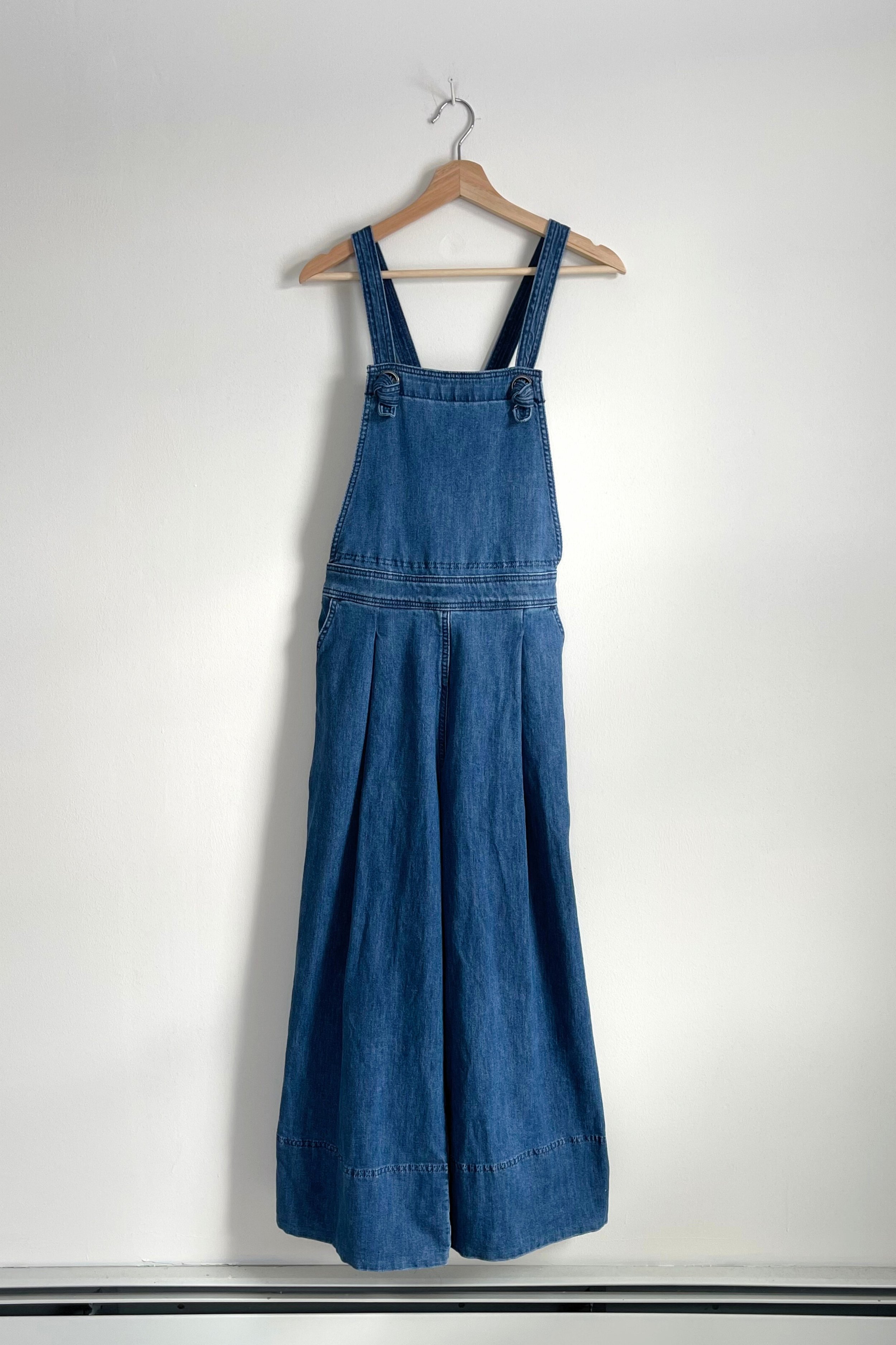 194_FEELGOODVINTAGE.jpg